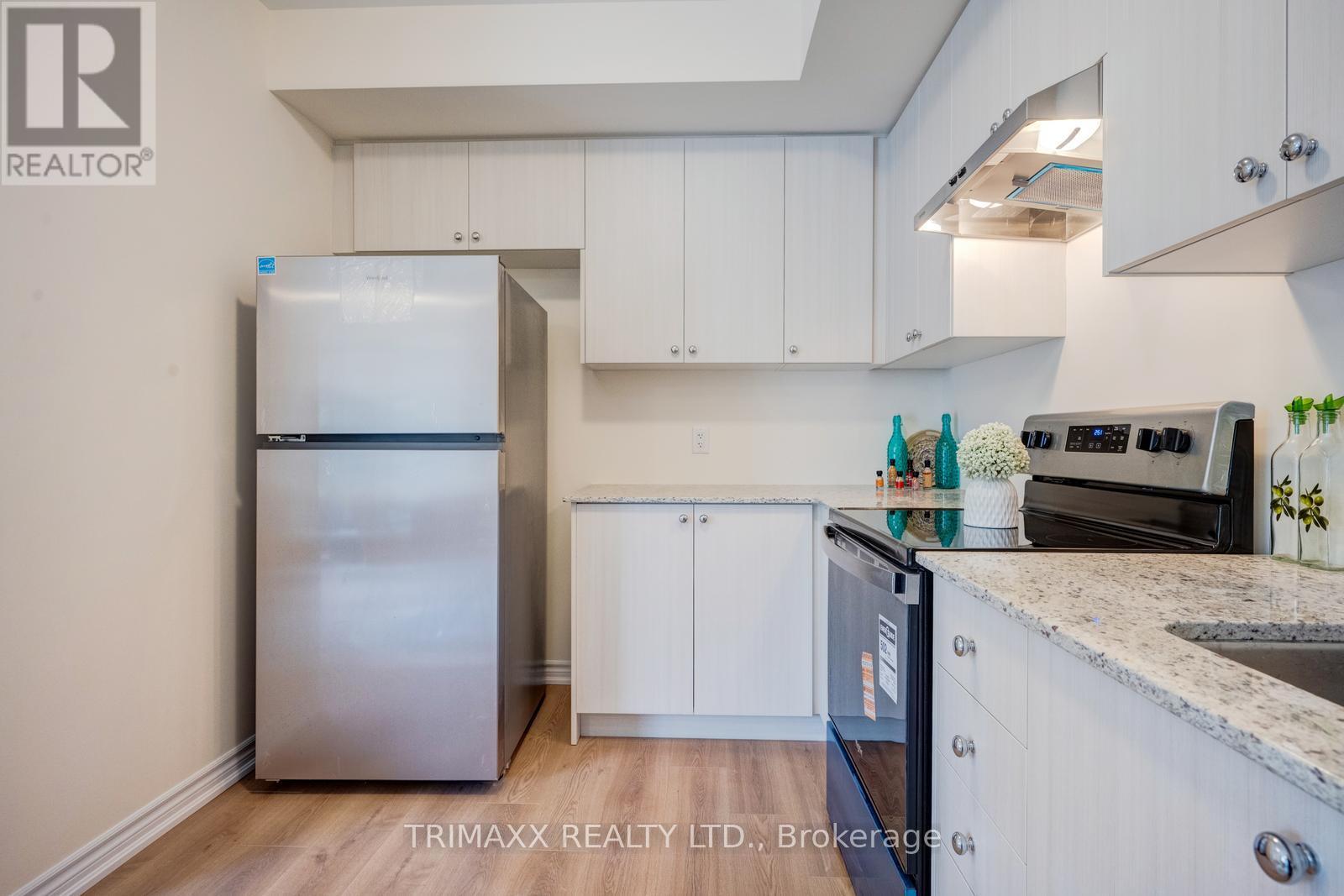 #70F 173 PETCH AVENUE - 20