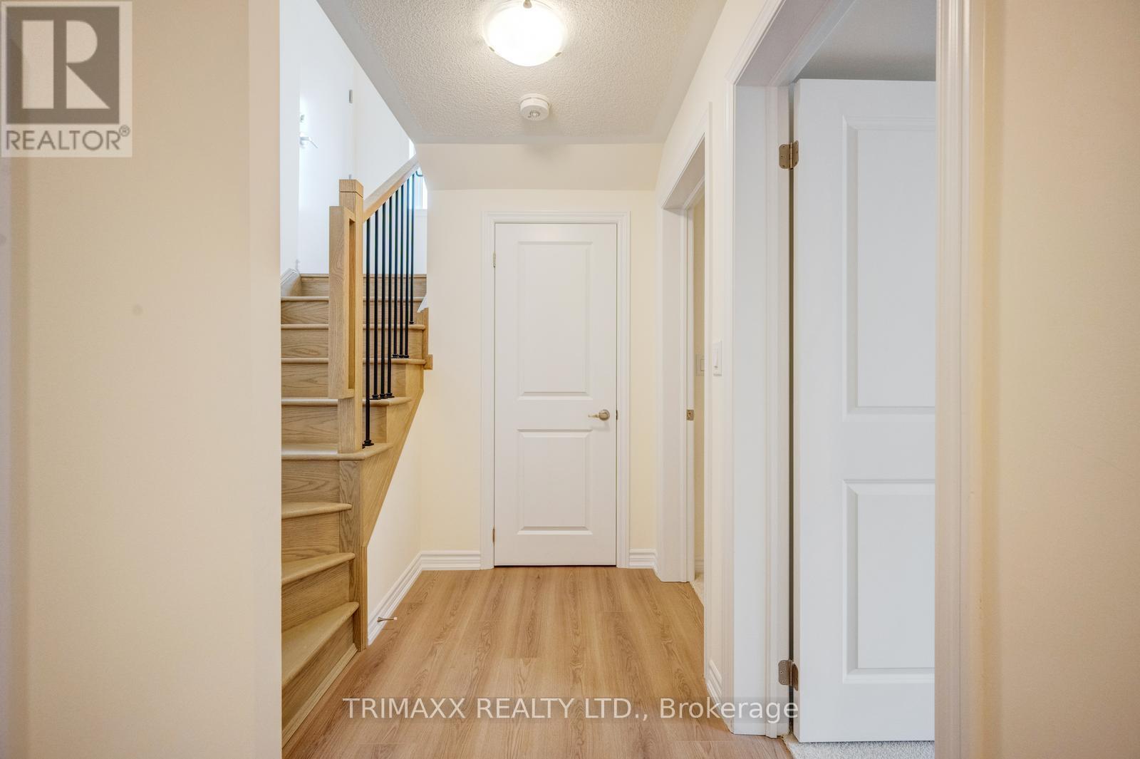 #70F 173 PETCH AVENUE - 22