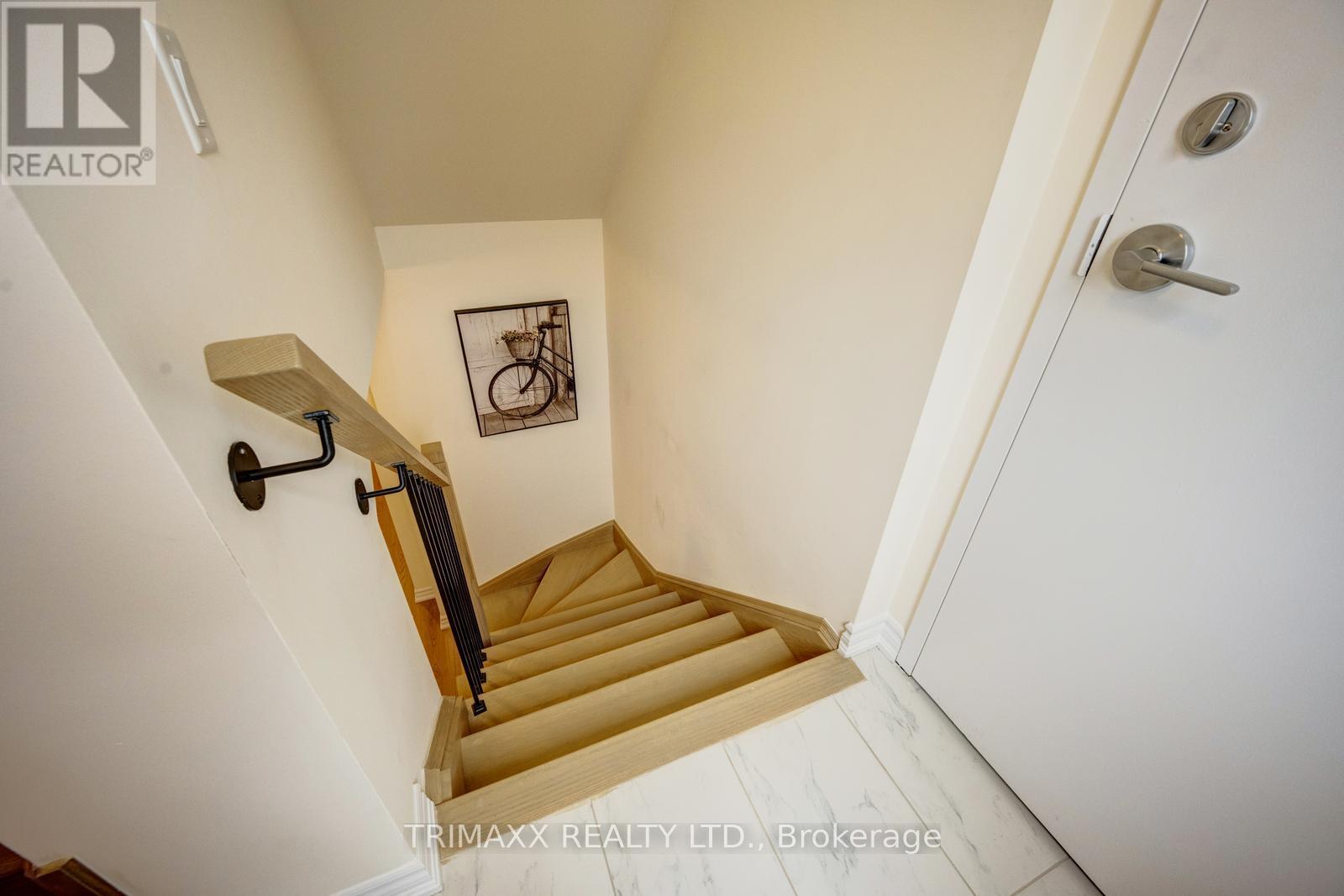 #70F 173 PETCH AVENUE - 24