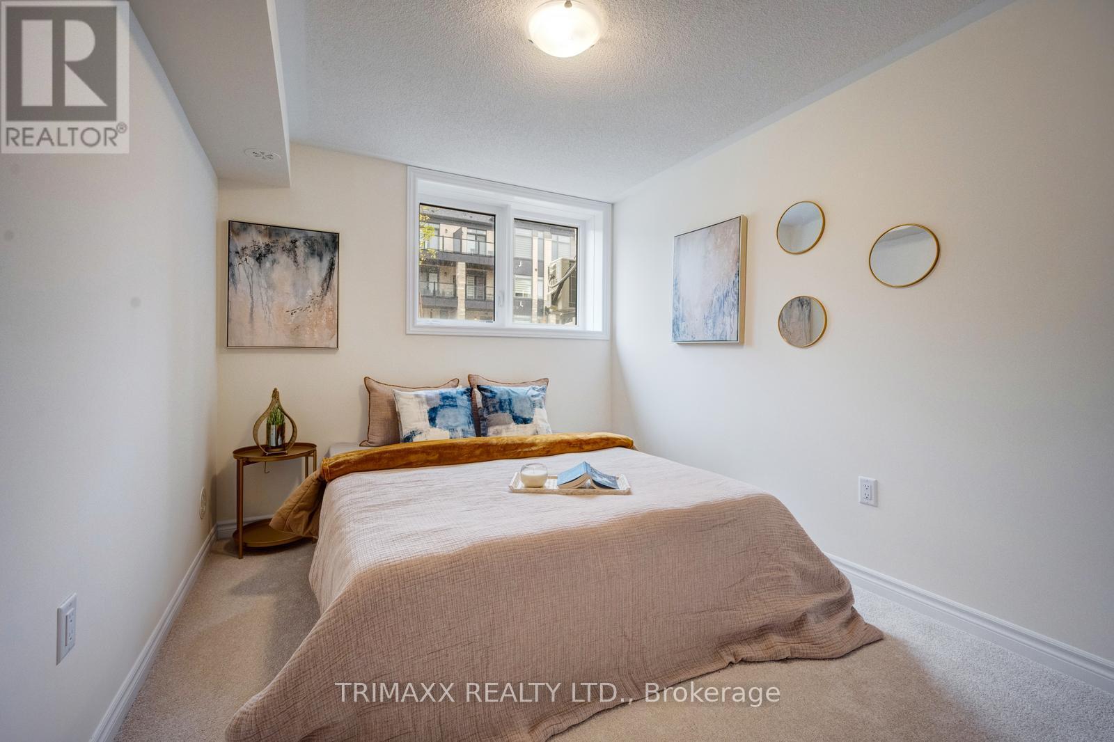 #70F 173 PETCH AVENUE - 30
