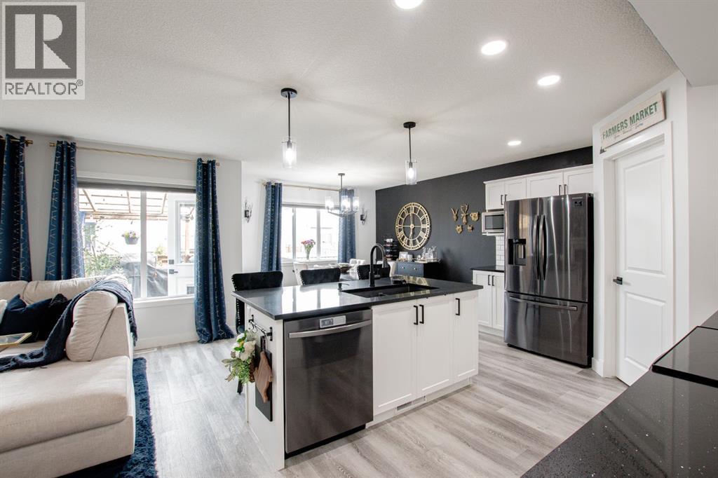 8814 85A Avenue - 11