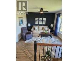 A 5012 Beaver Harbour Rd, Port Hardy, BC V0N2P0 Photo 11
