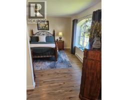 A 5012 Beaver Harbour Rd, Port Hardy, BC V0N2P0 Photo 24