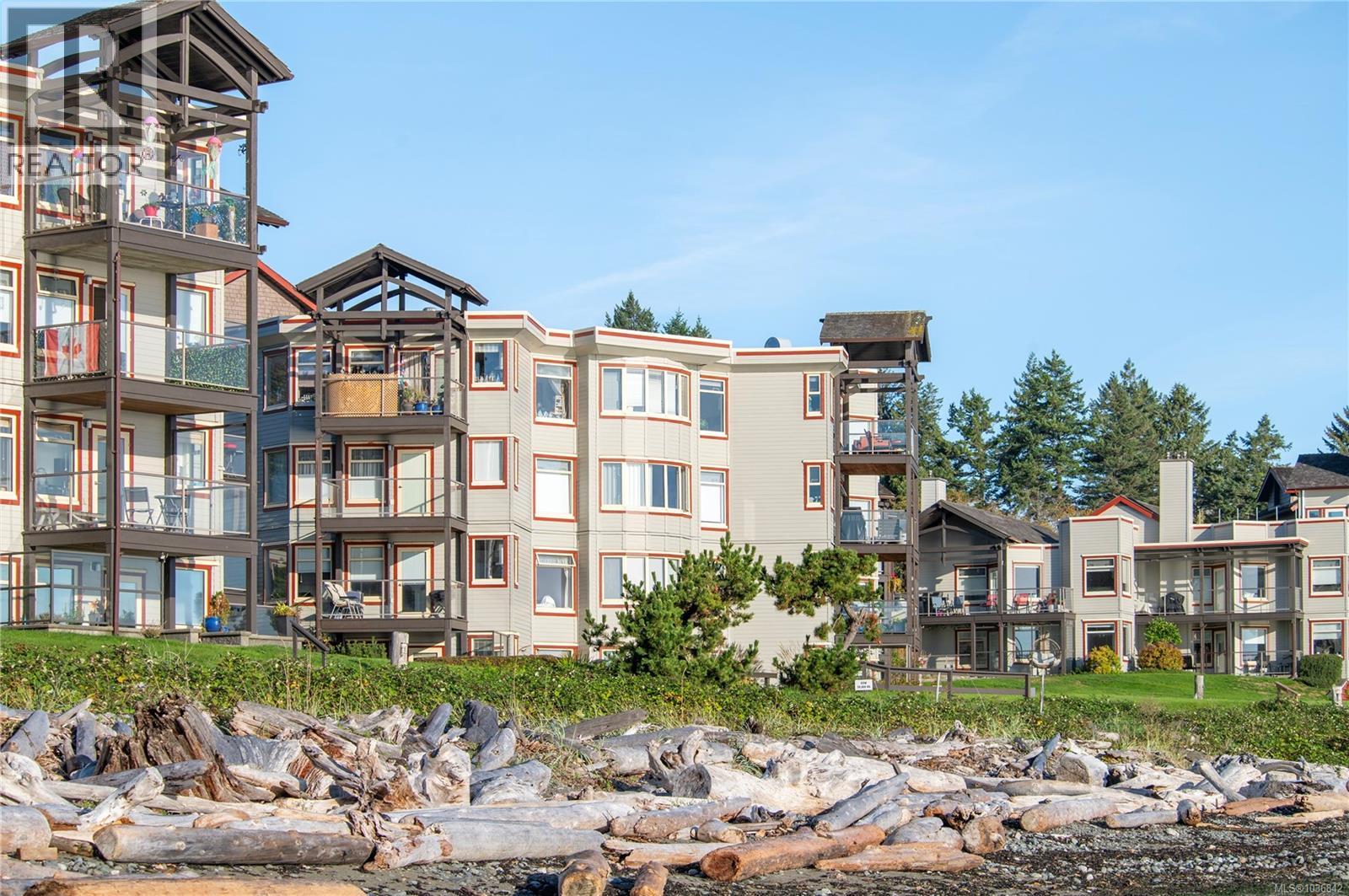 #2203 27 Island Hwy S - 31