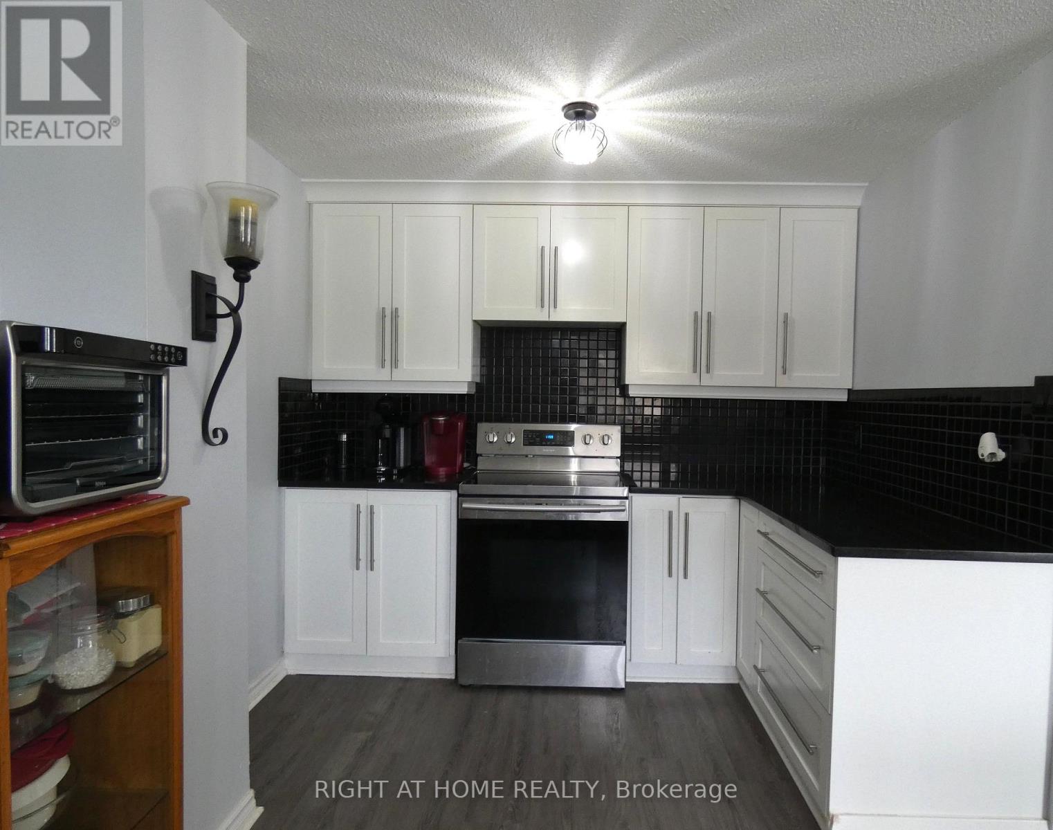 169 CASTLEFRANK ROAD - 9