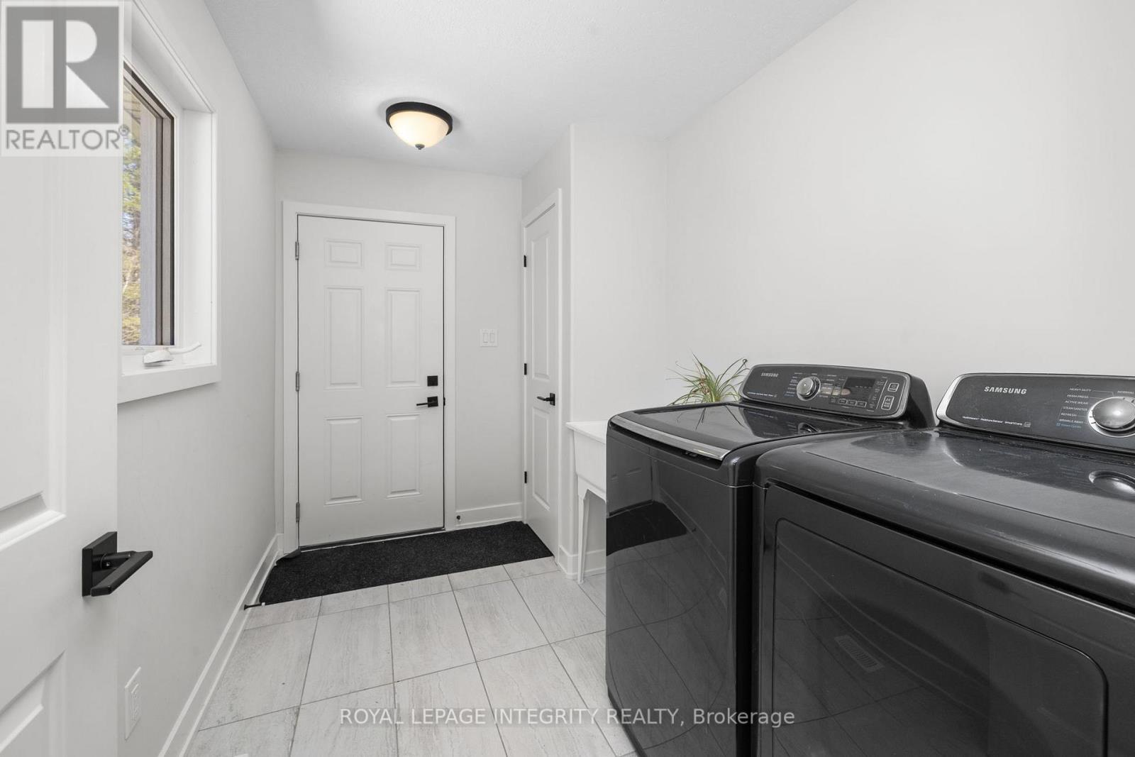 3136 TRILLIUM WAY - 21