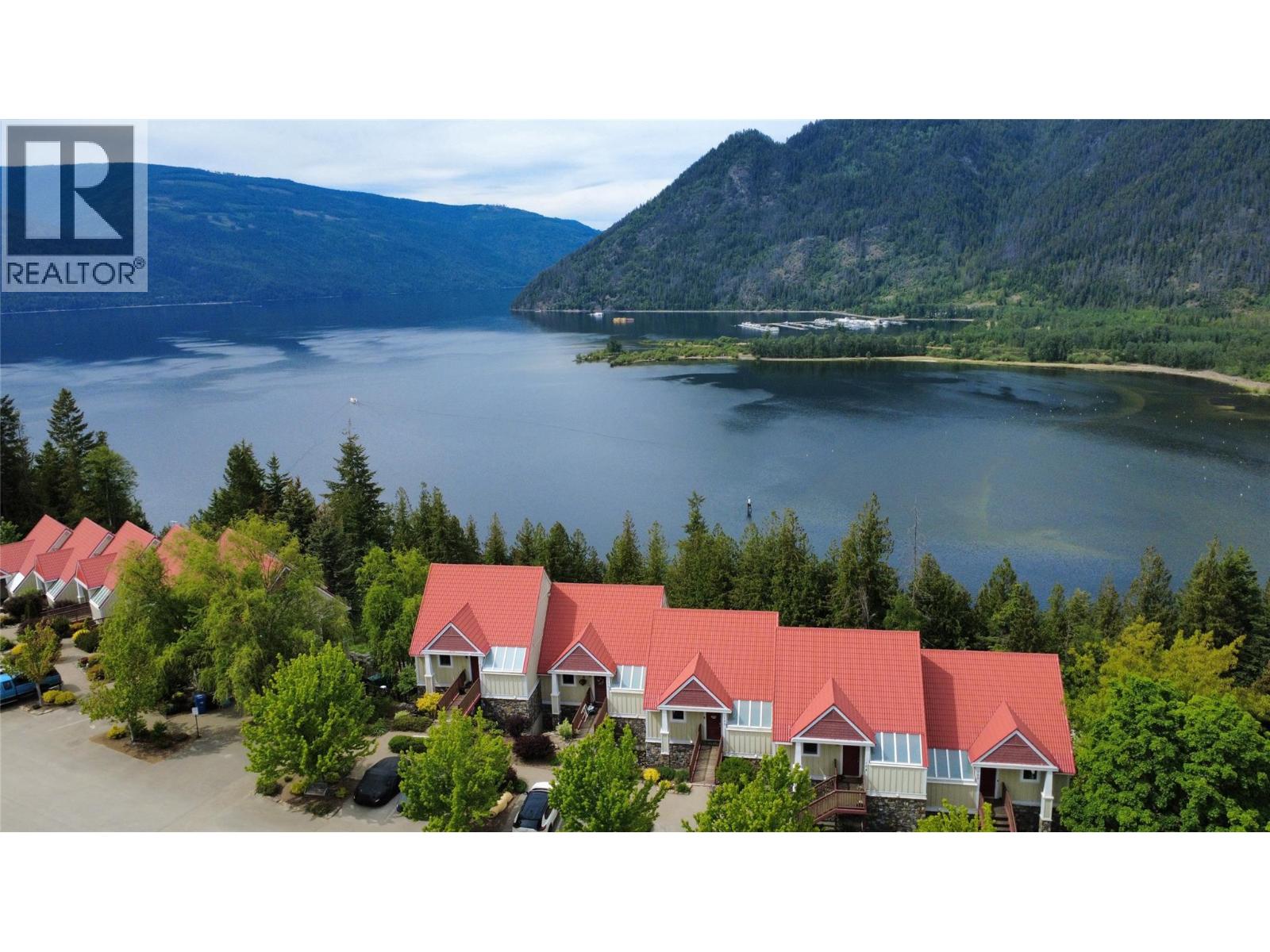 102 500 Old Spallumcheen Road, Sicamous
