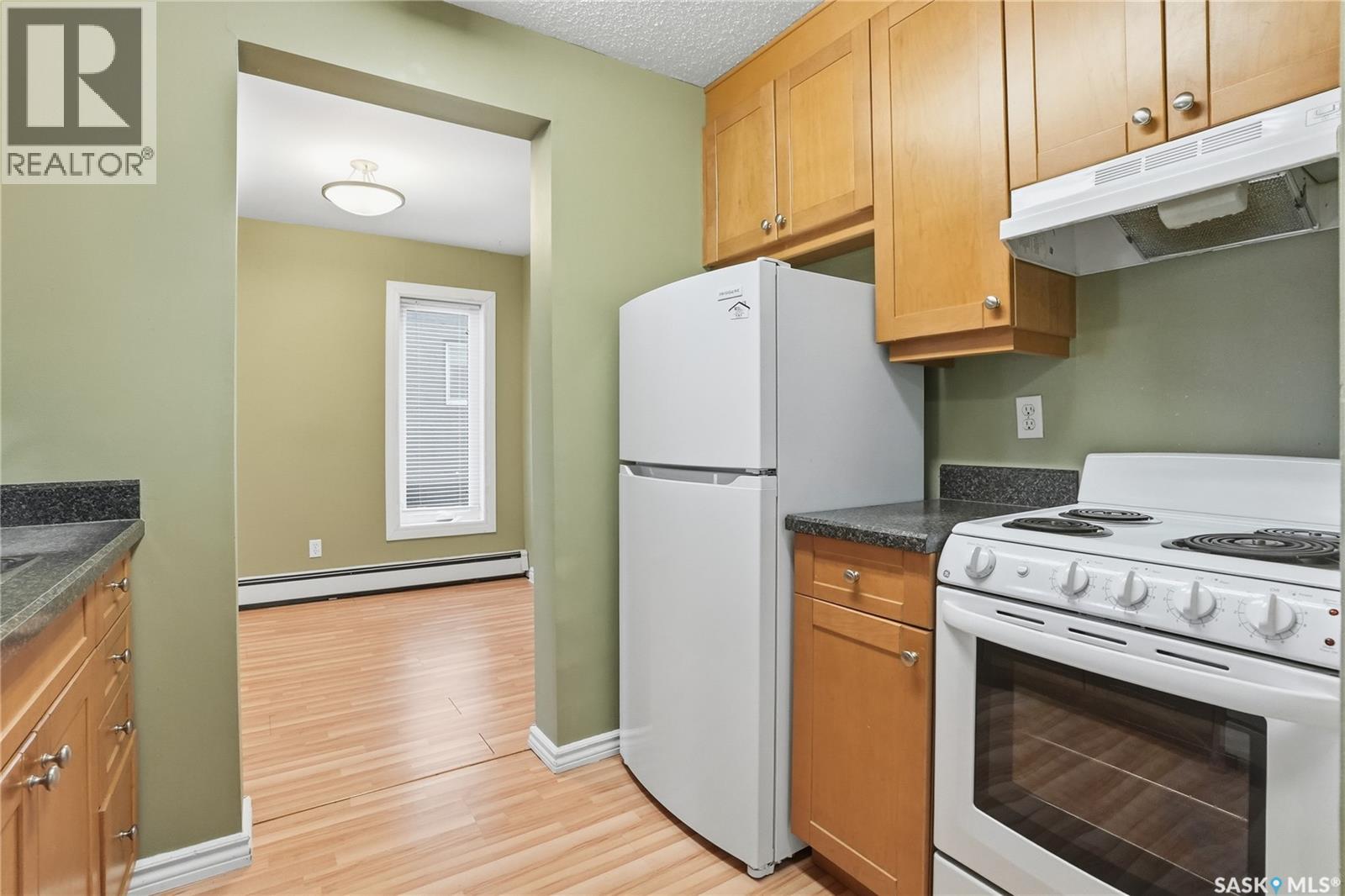 #304 431 4th AVENUE N - 9