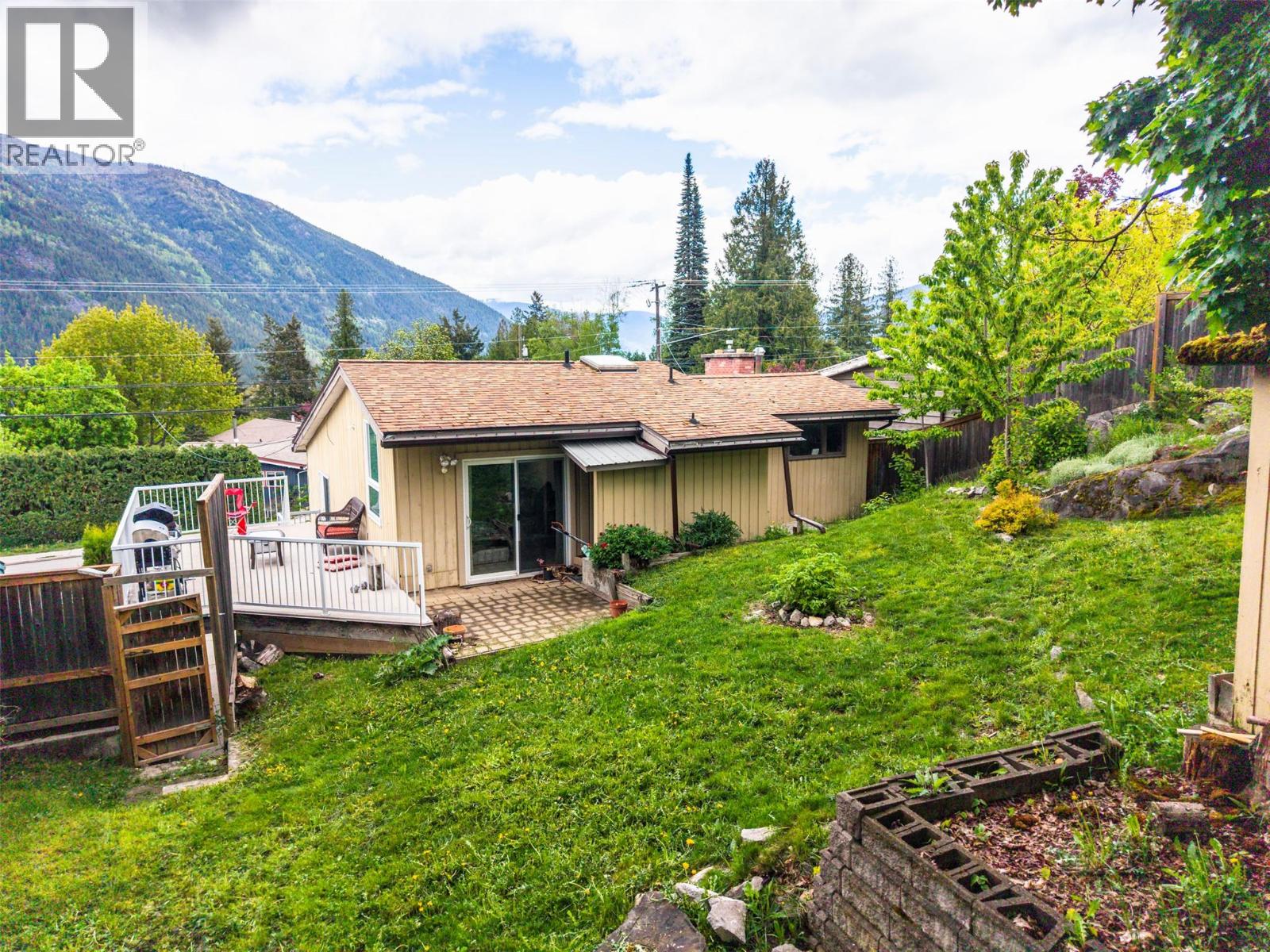 703 West Innes Street - 2