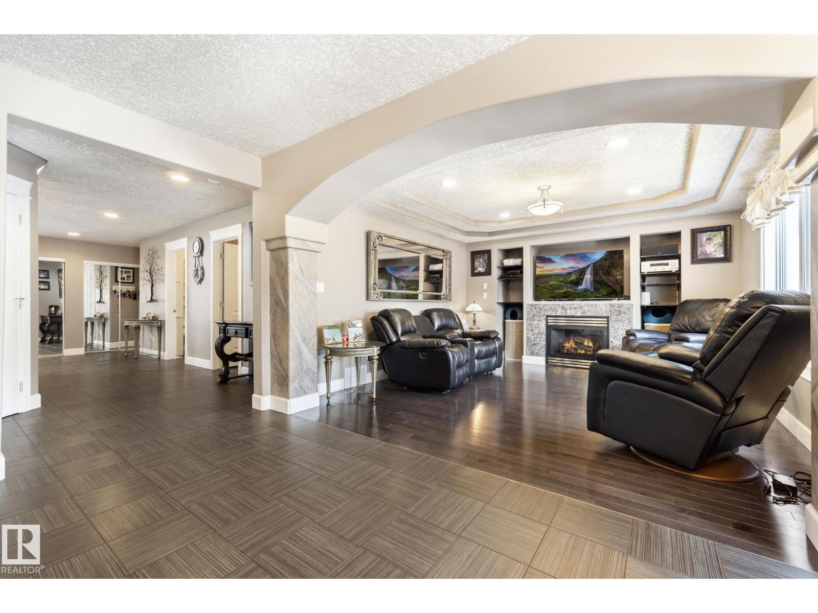 13407 161 AV NW, Edmonton