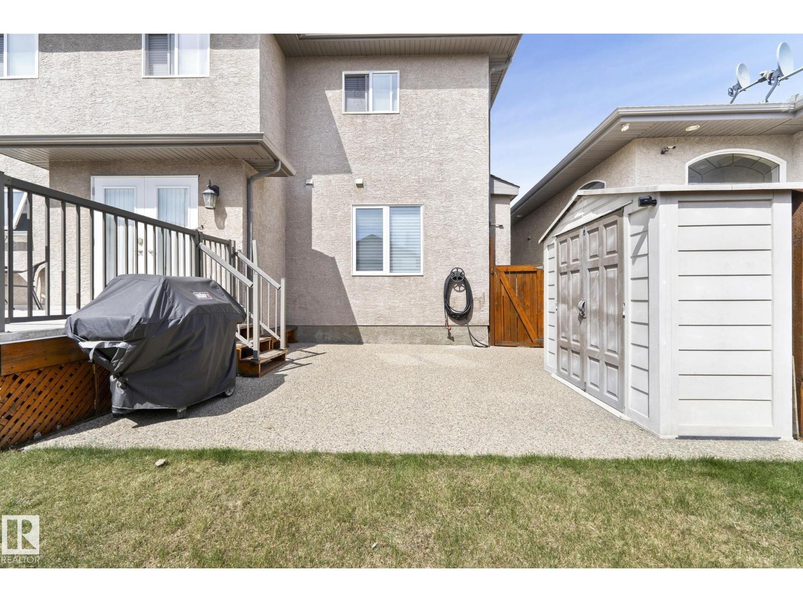 13407 161 AV NW, Edmonton
