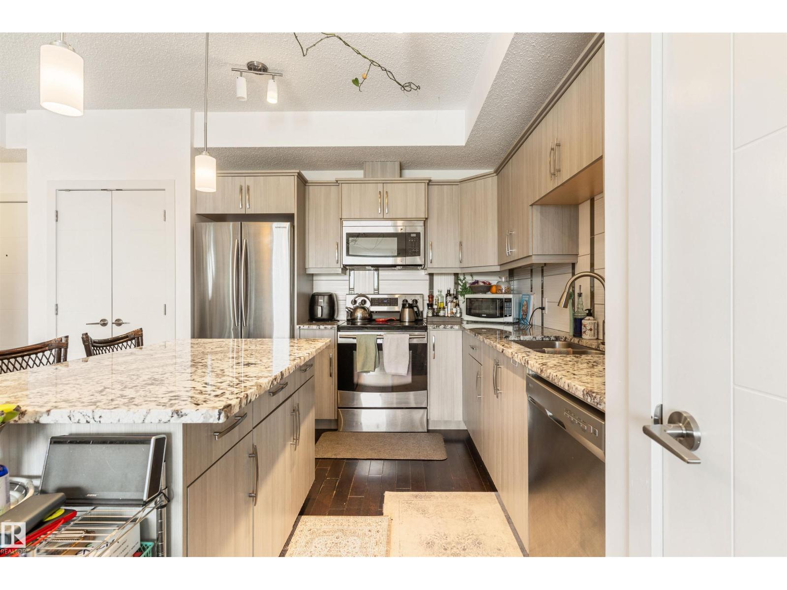 #410 10523 123 ST NW, Edmonton