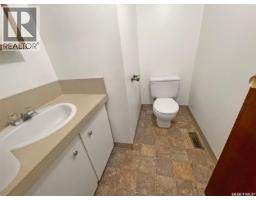 503 North Railway Street W, Swift Current, SK S9H4T4 Photo 7