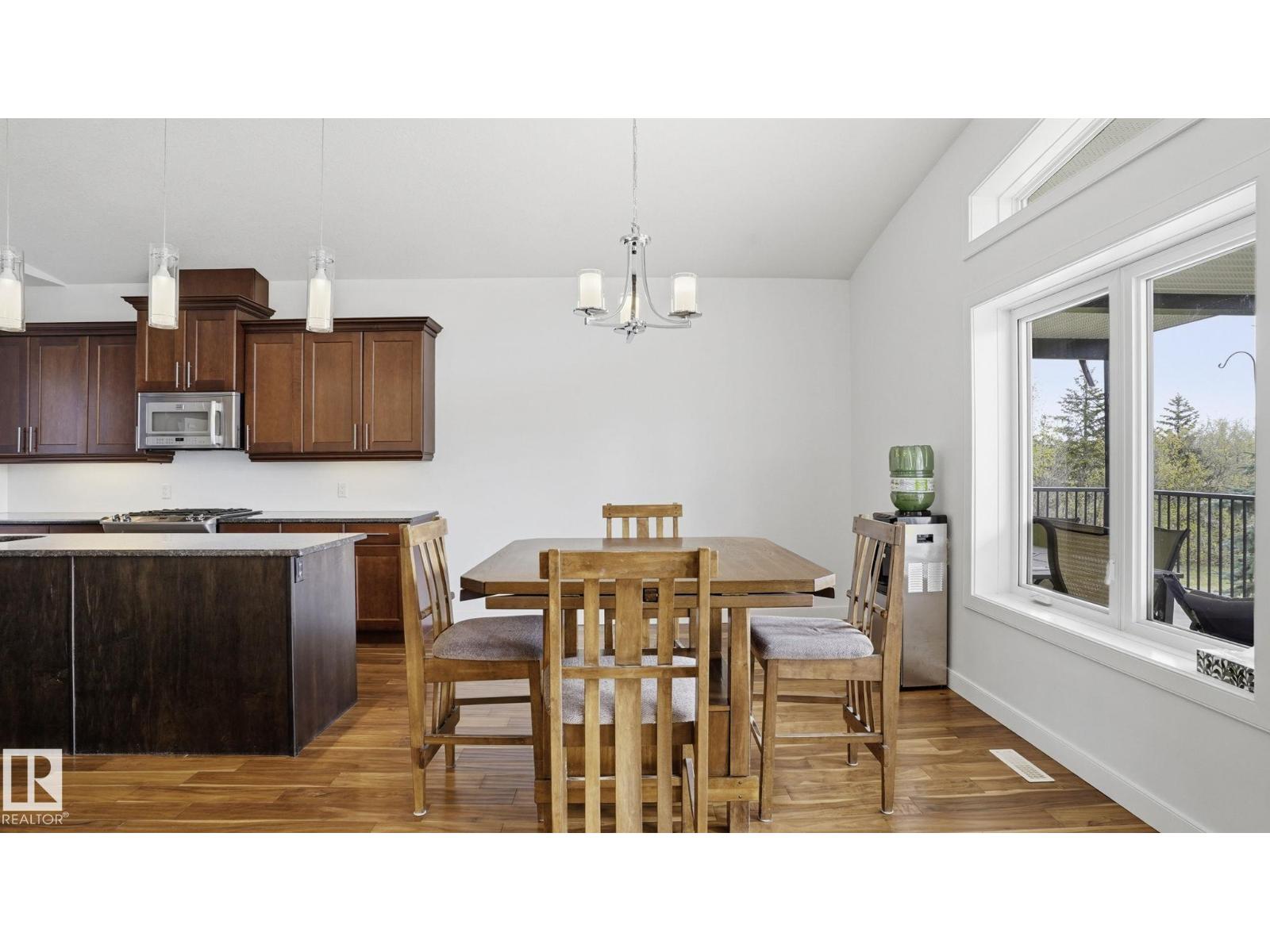 #22 52421 RGE ROAD 15 - 12