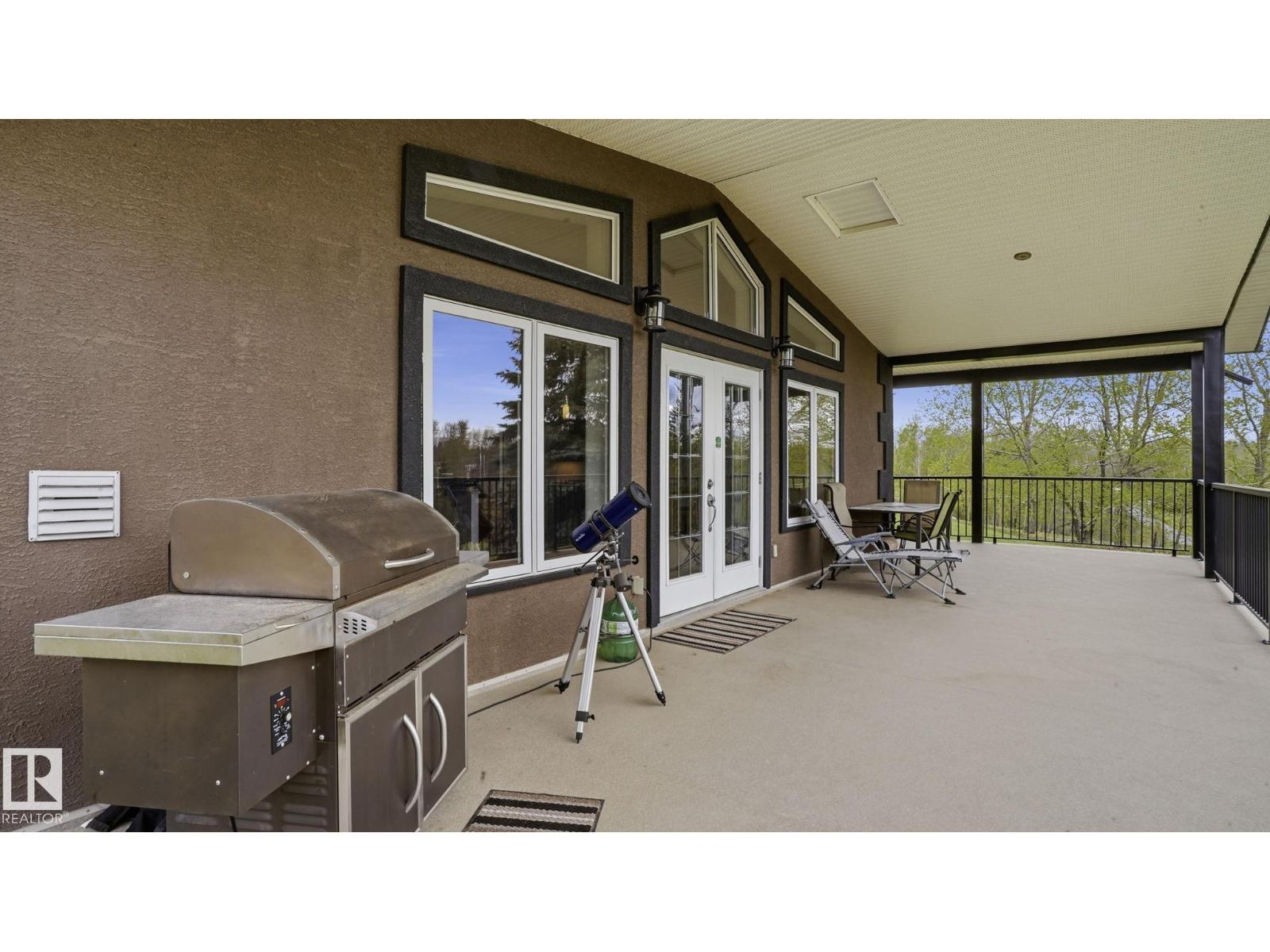 #22 52421 RGE ROAD 15 - 42
