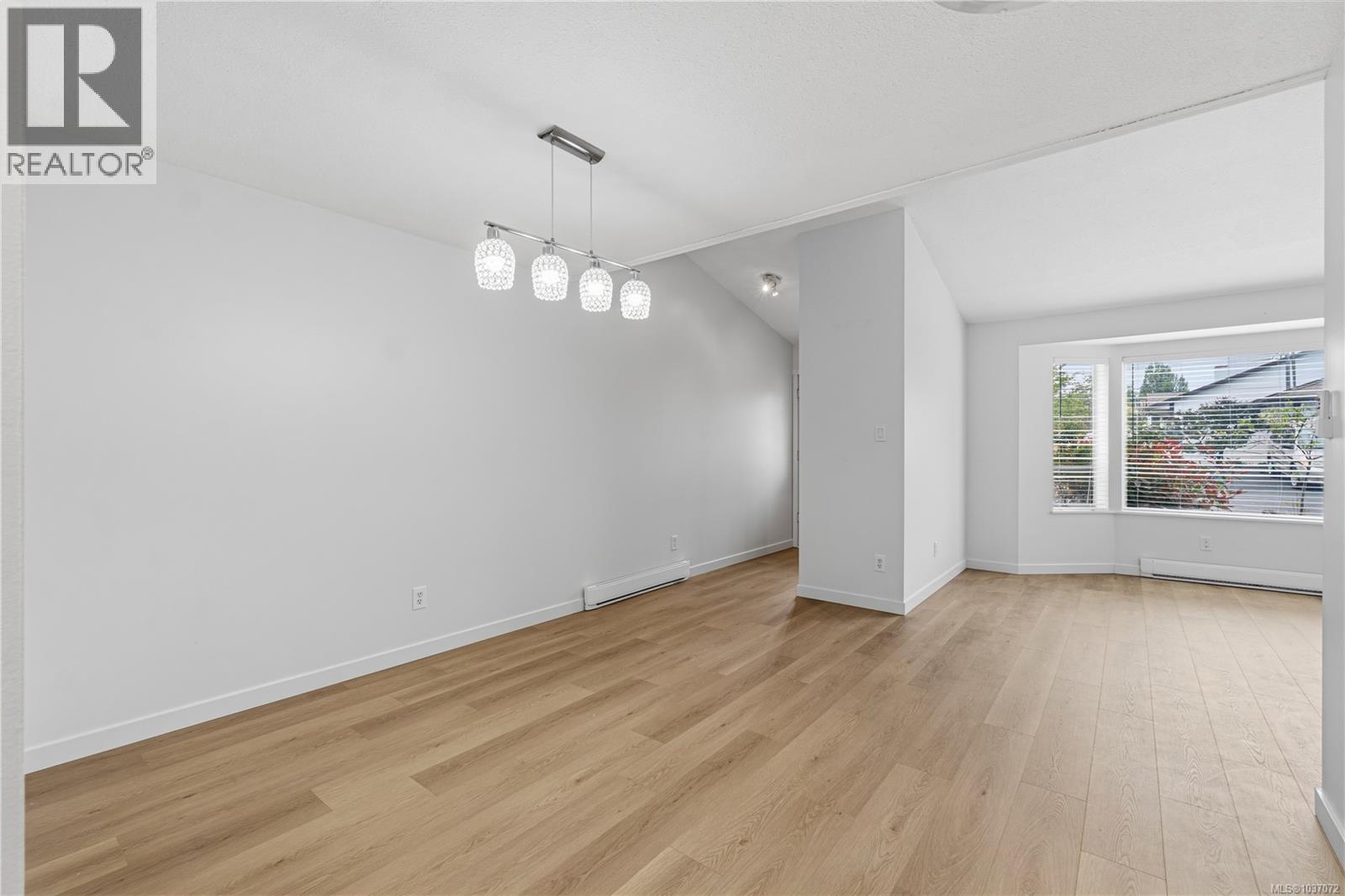 #54 120 Finholm St N - 12