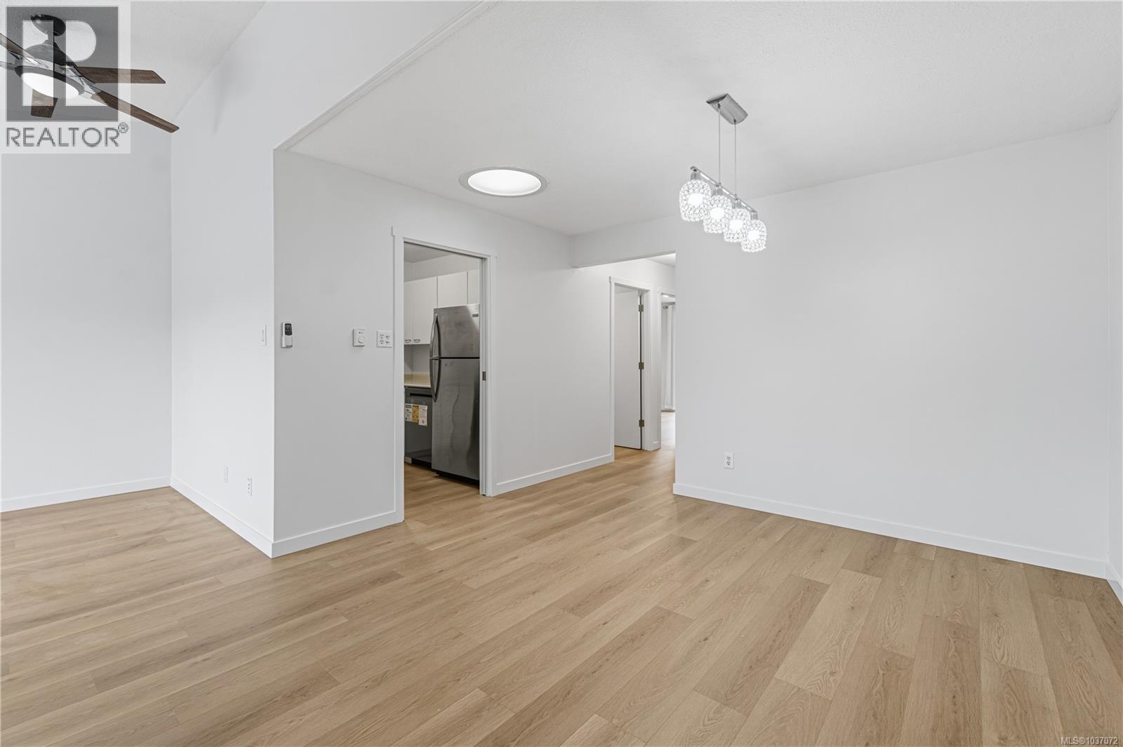 #54 120 Finholm St N - 17