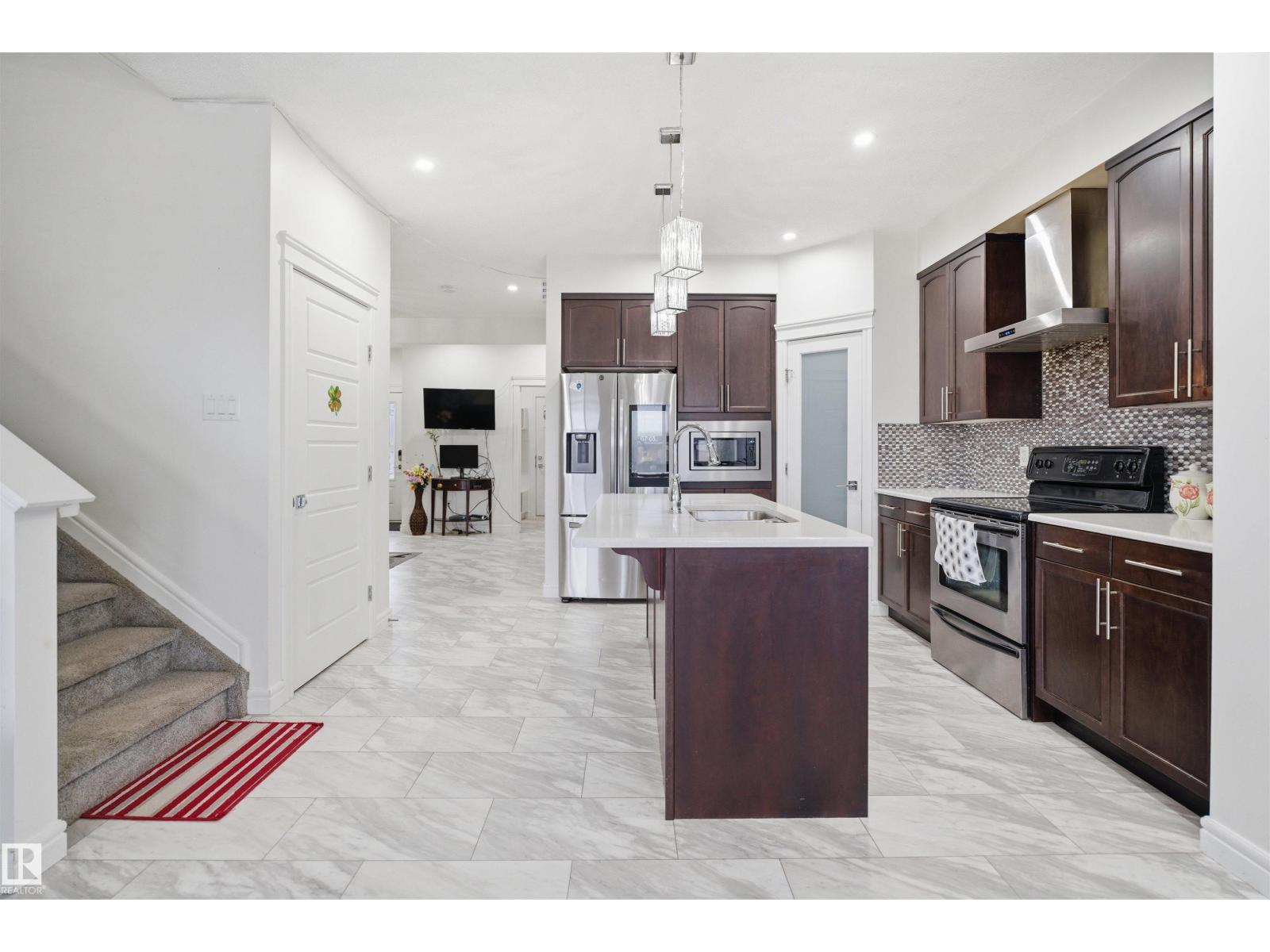 1315 20 ST NW - 12