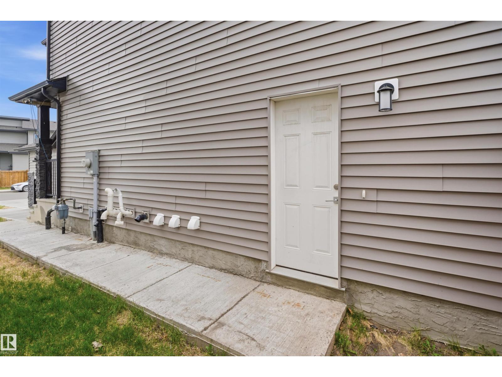 1315 20 ST NW - 34