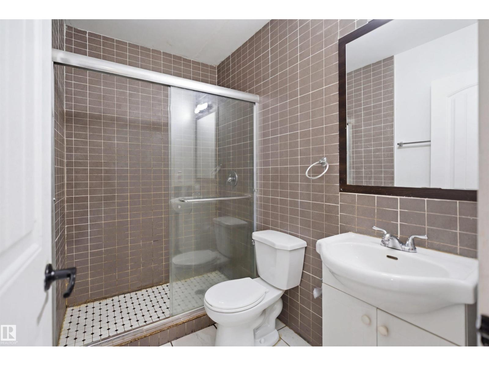 1315 20 ST NW - 39