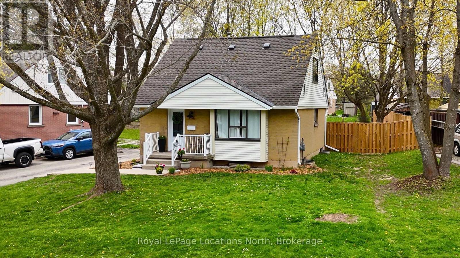 1391 8TH AVENUE W - 29