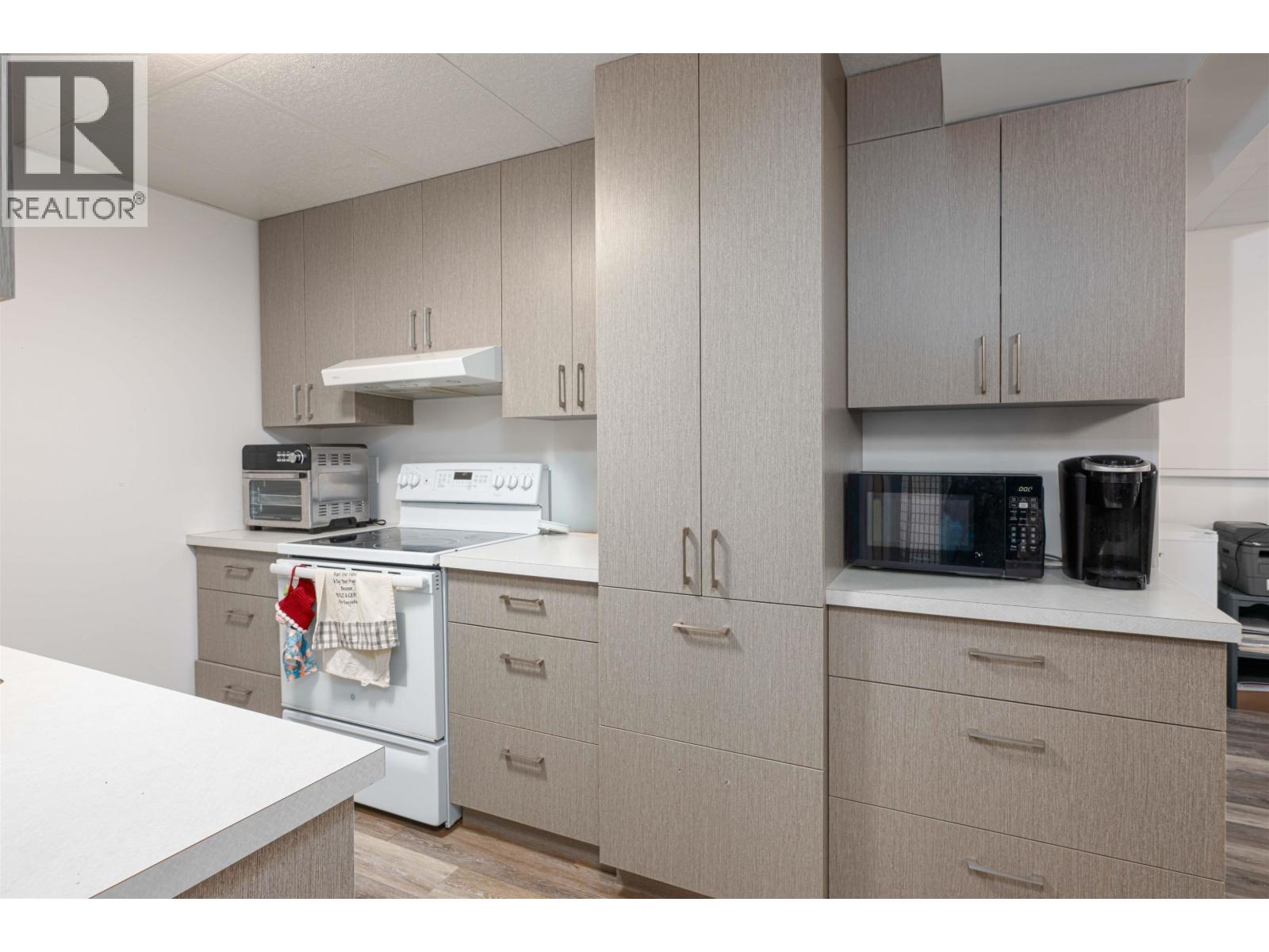 2761 PETERSEN ROAD - 19