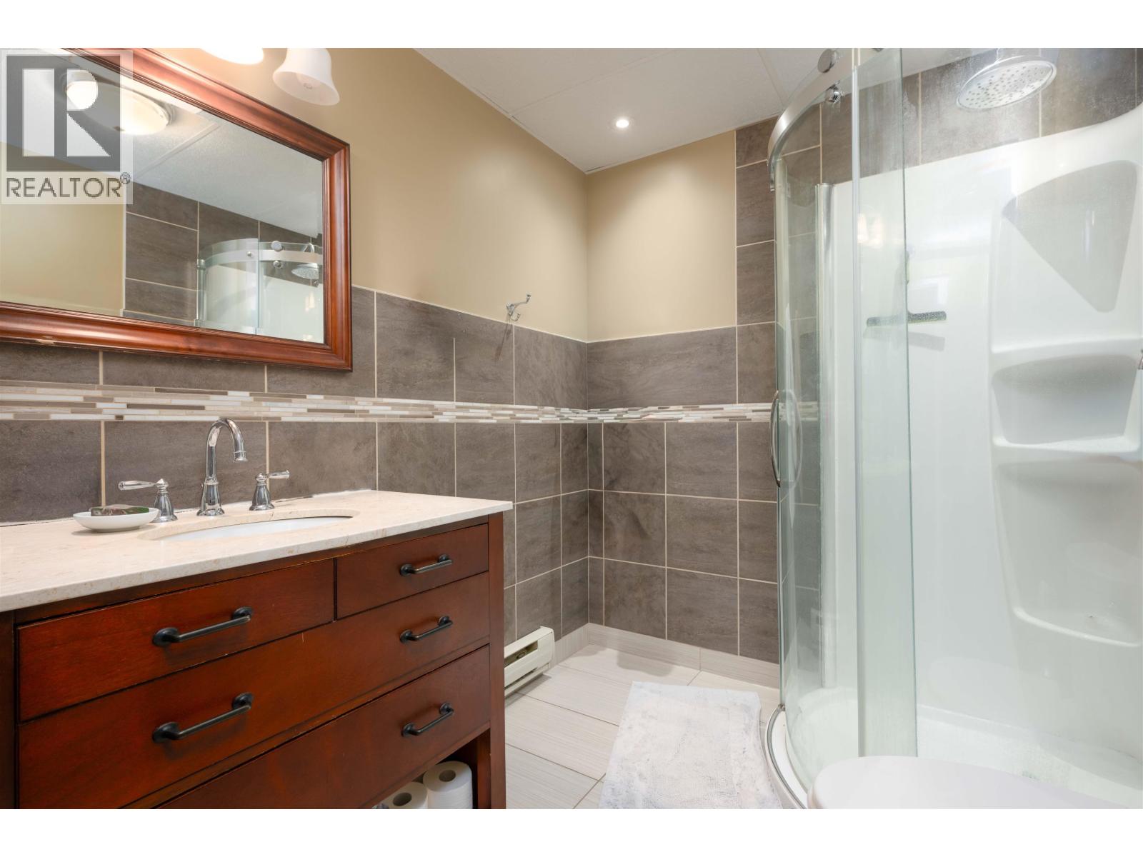 2761 PETERSEN ROAD - 27