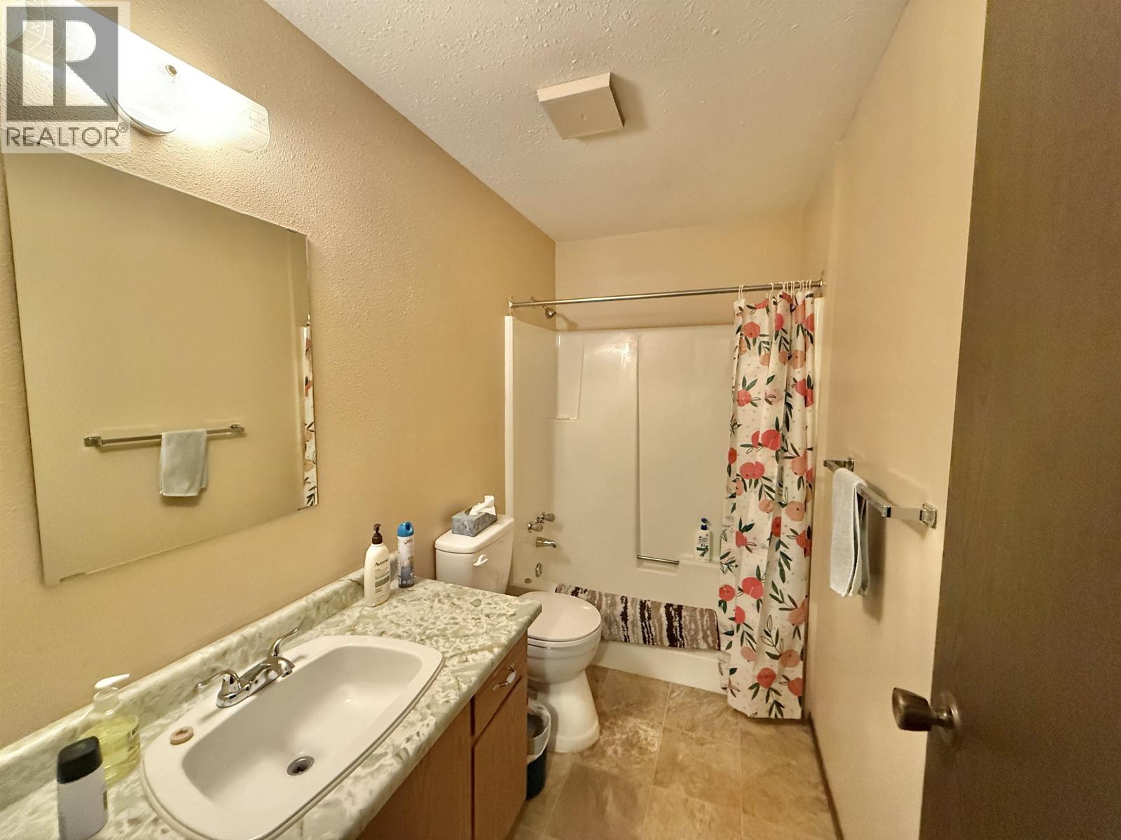#203 625 REID STREET - 18