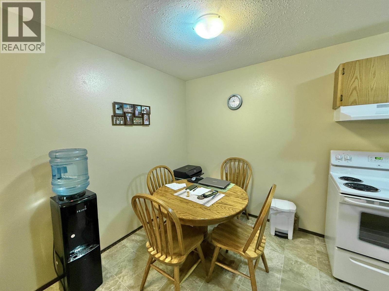 #203 625 REID STREET - 7
