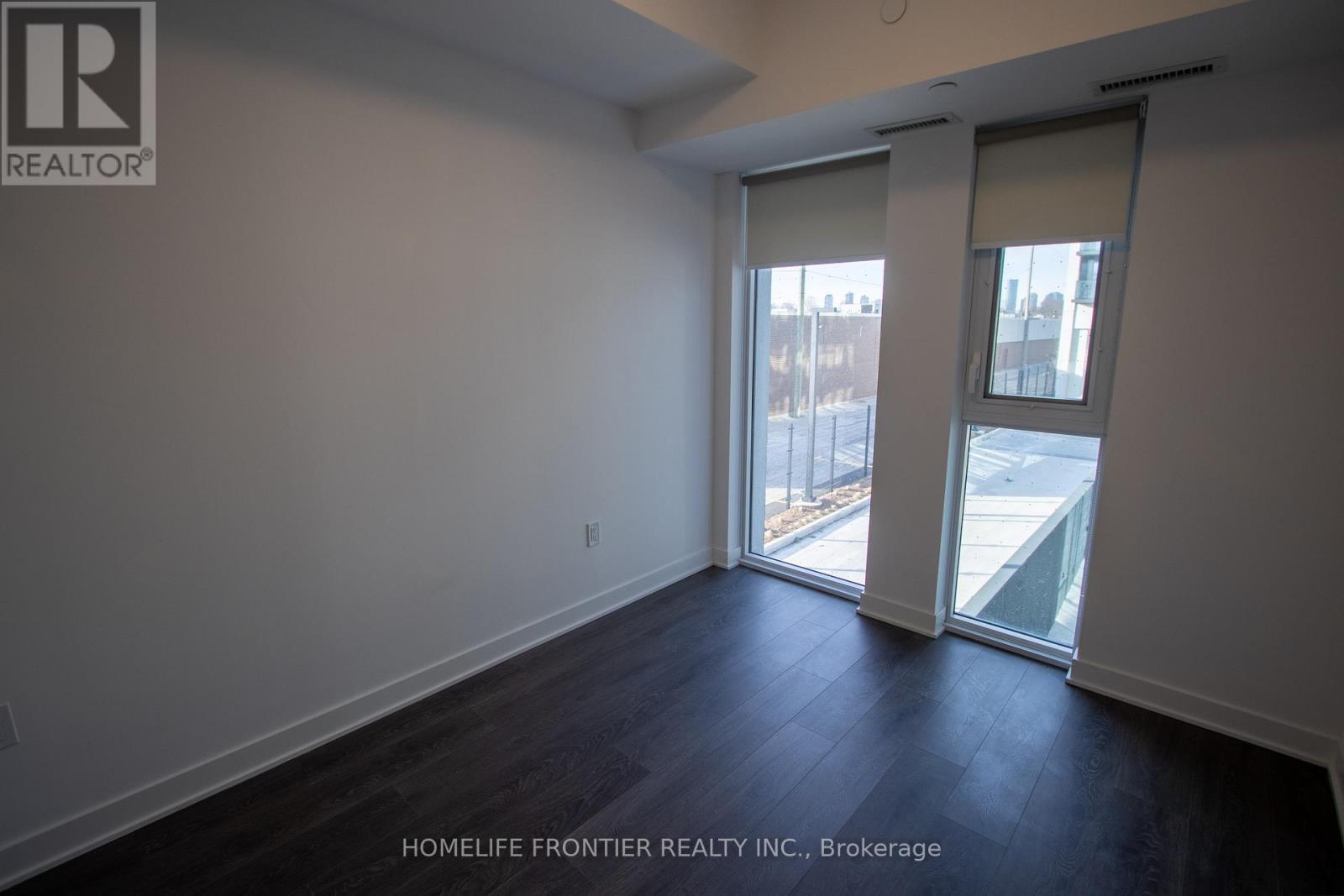 #211 36 ZORRA STREET - 10