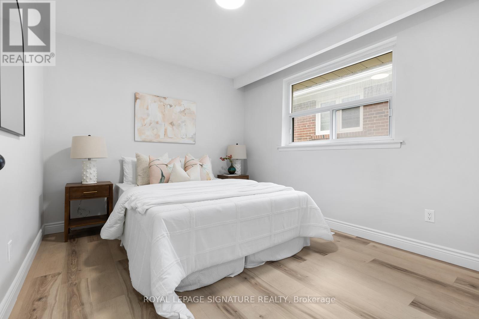 17 NORFIELD CRESCENT - 13