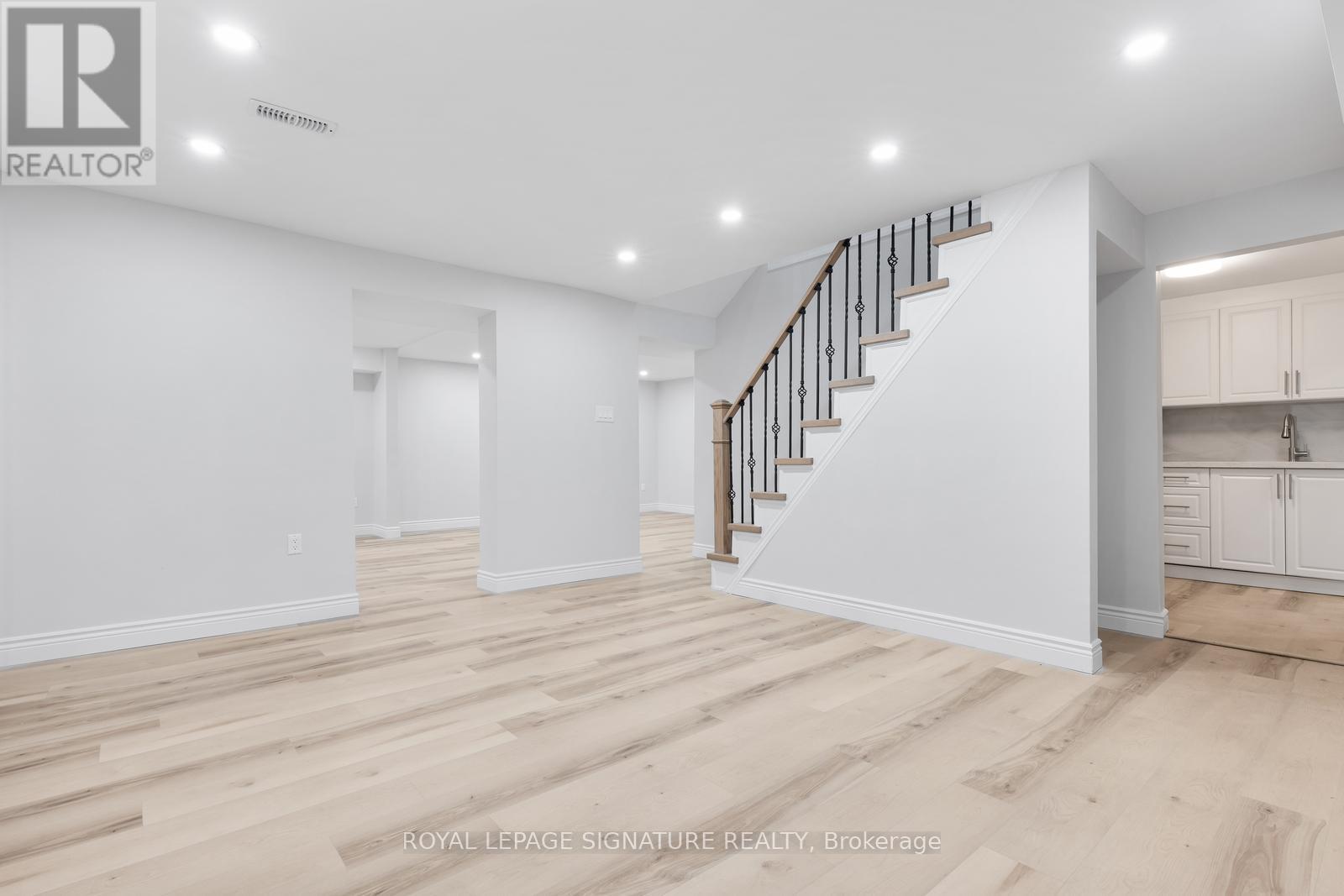 17 NORFIELD CRESCENT - 27