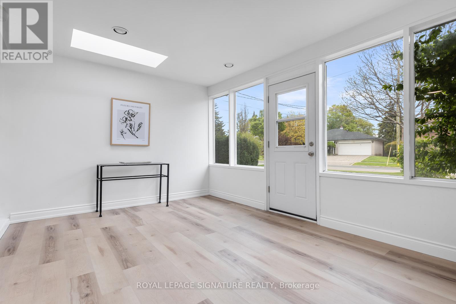 17 NORFIELD CRESCENT - 4