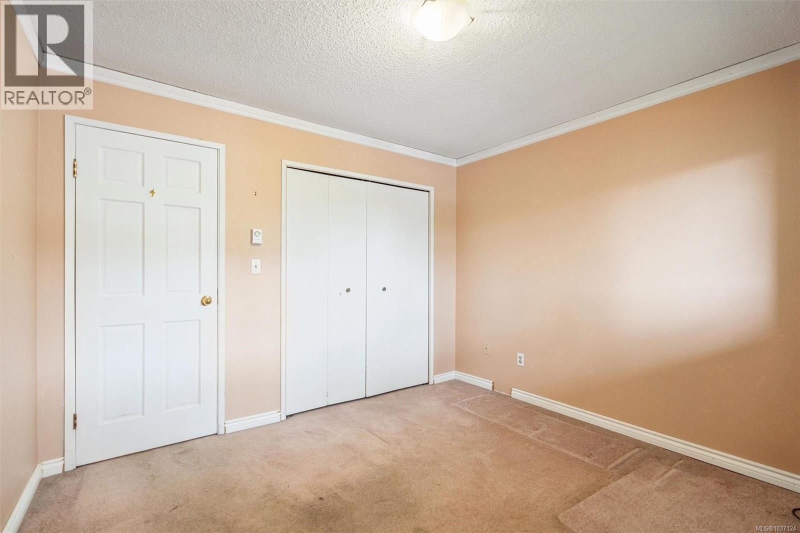 #202 3255 Glasgow Ave - 19