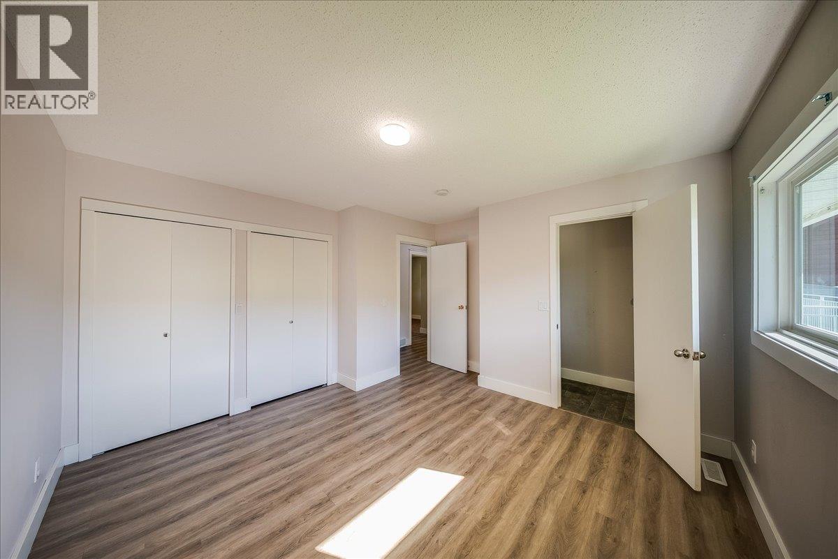 909 7TH Street - 20