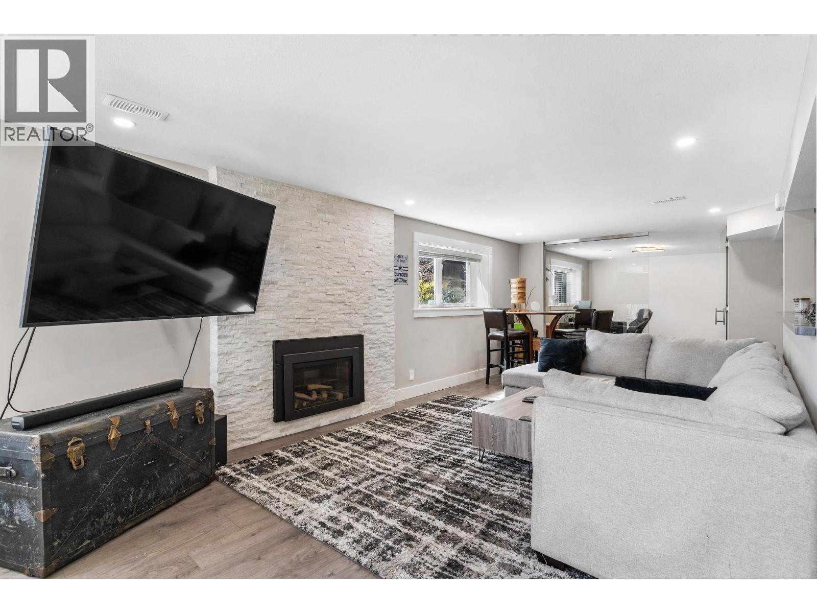  607 Clifton Road South, Kelowna