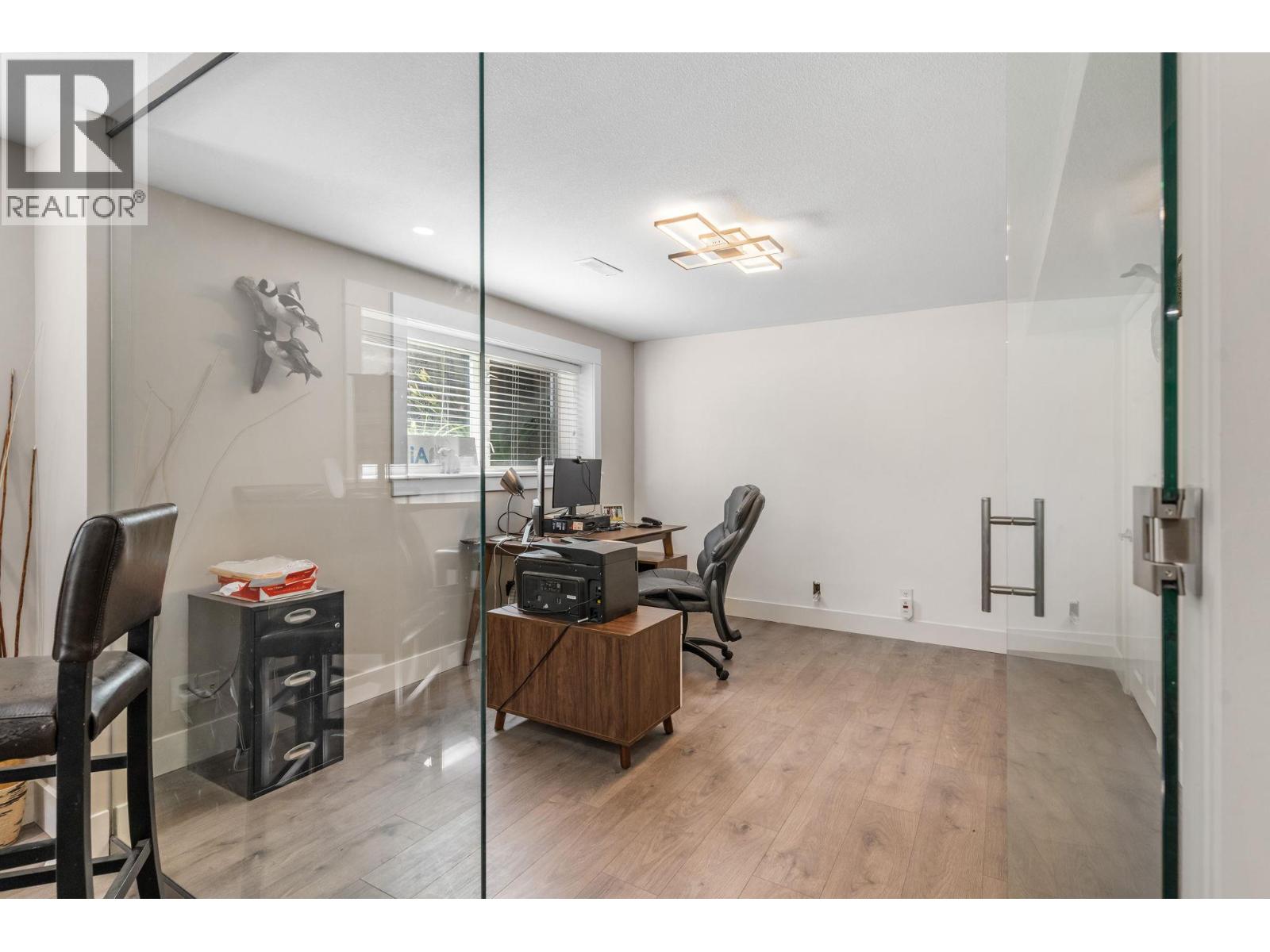  607 Clifton Road South, Kelowna