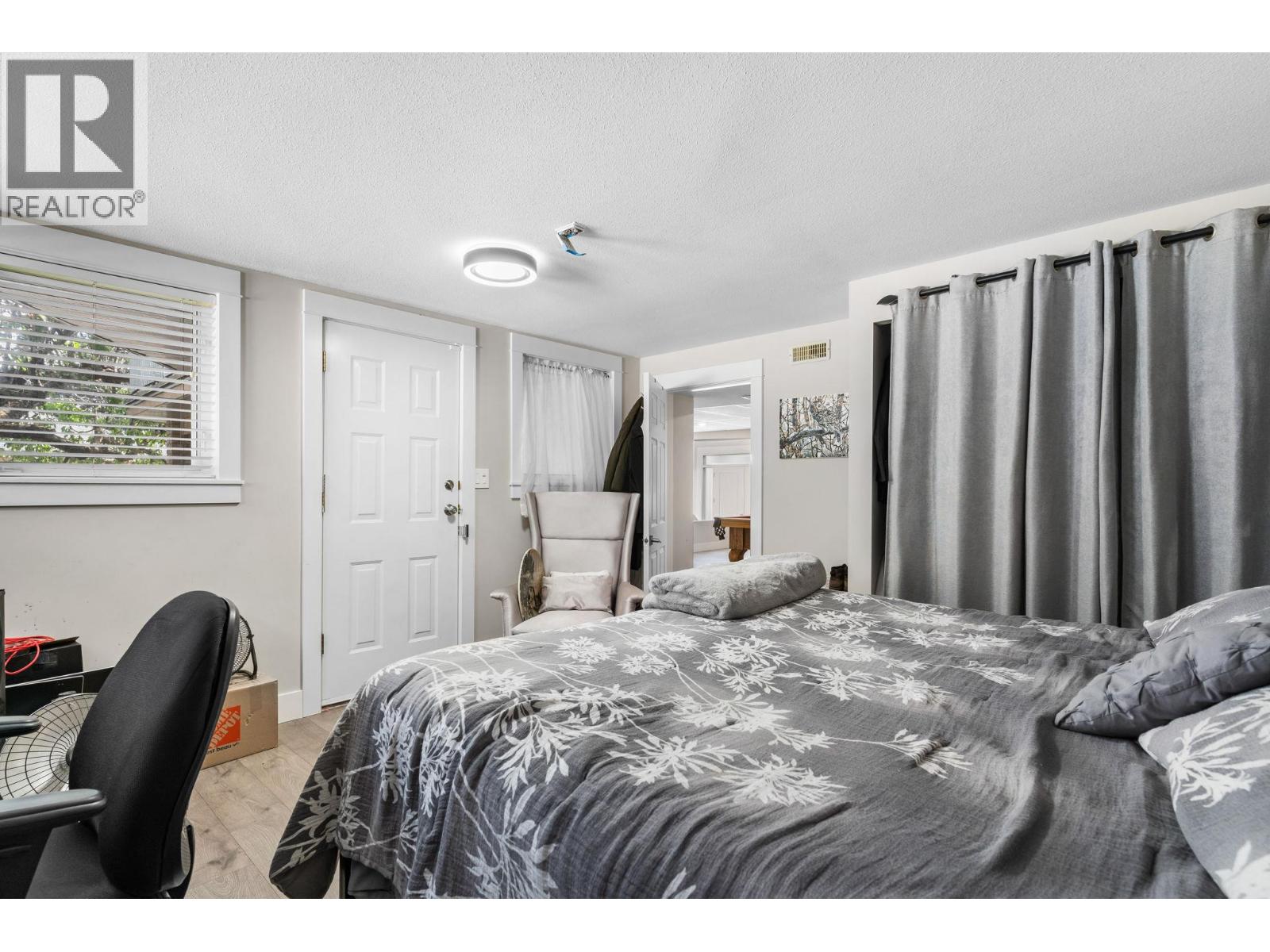  607 Clifton Road South, Kelowna