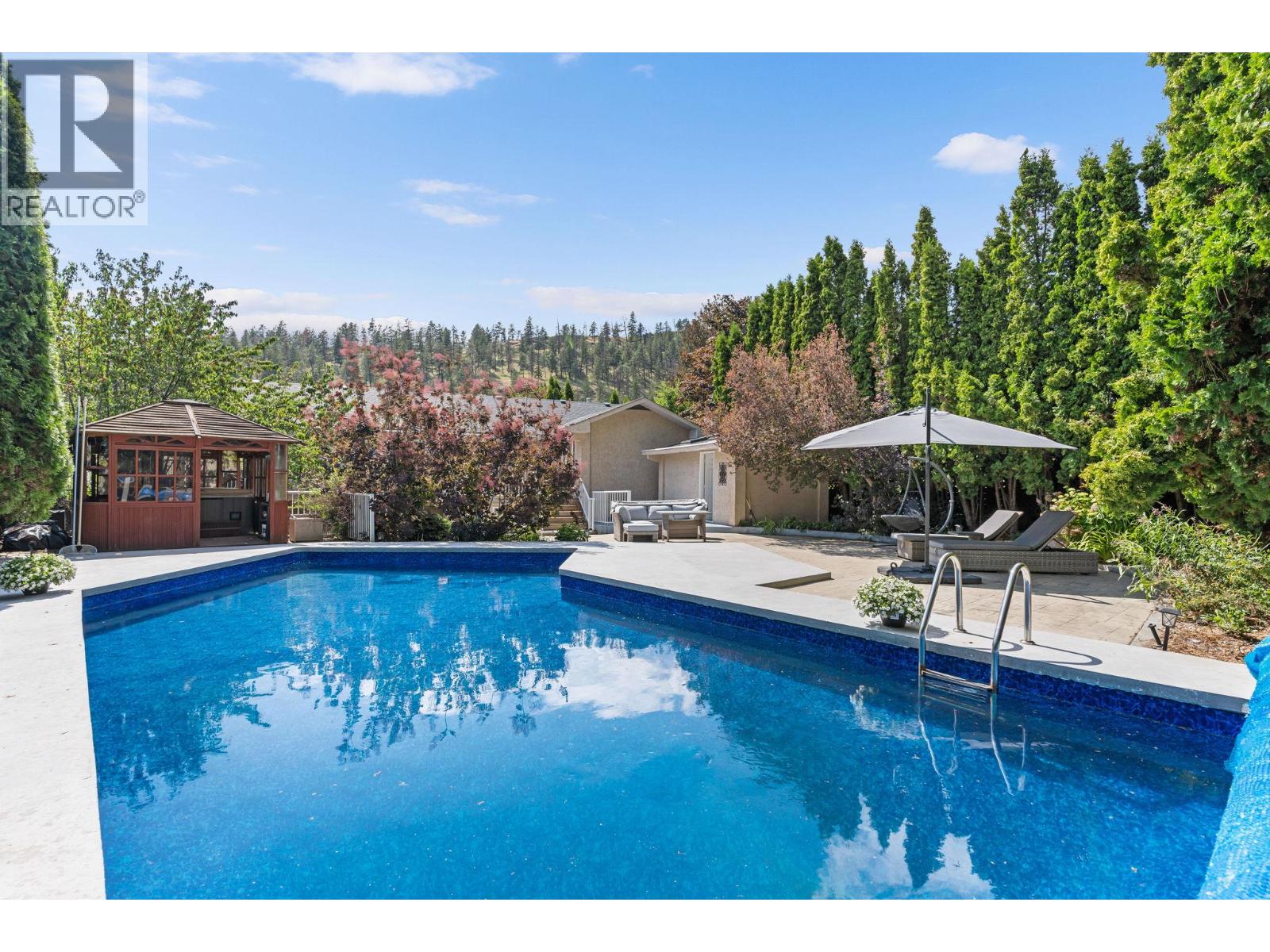  607 Clifton Road South, Kelowna