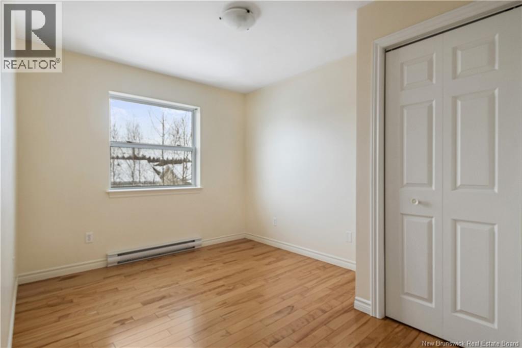 919 Mapleton Road - 20