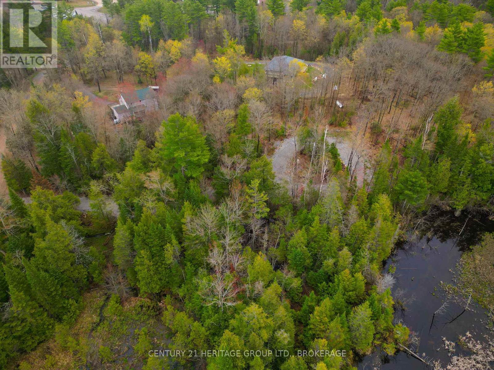35 Maple View Court — photo 16