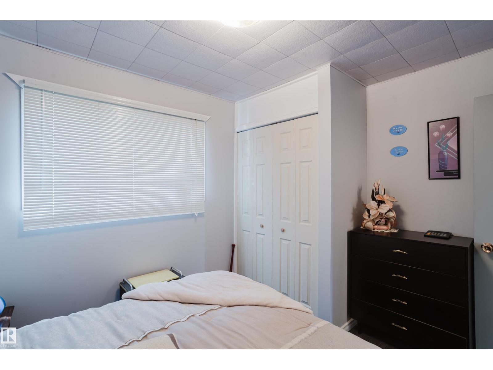 #49 52515 RGE ROAD 52 - 16