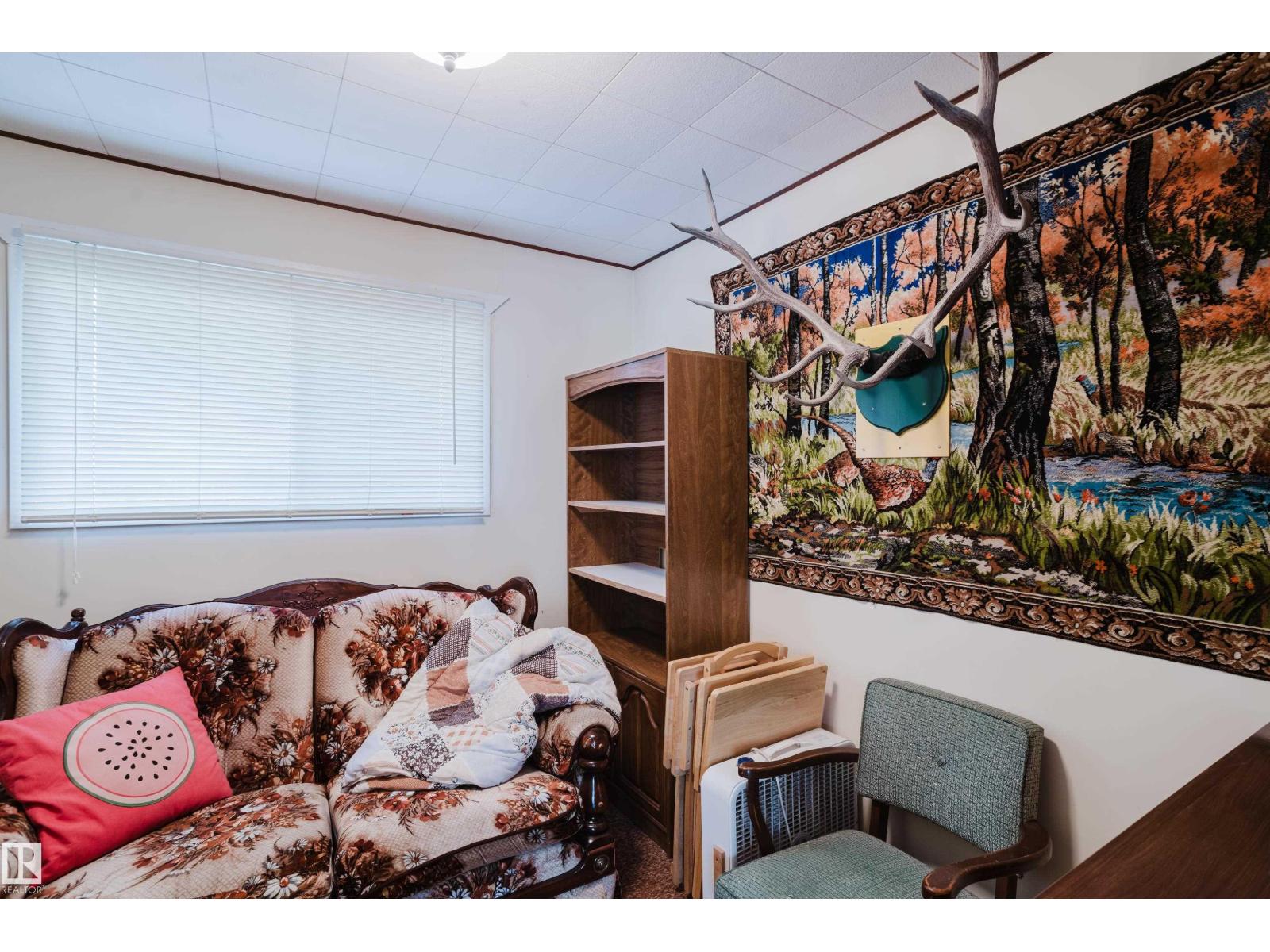 #49 52515 RGE ROAD 52 - 19