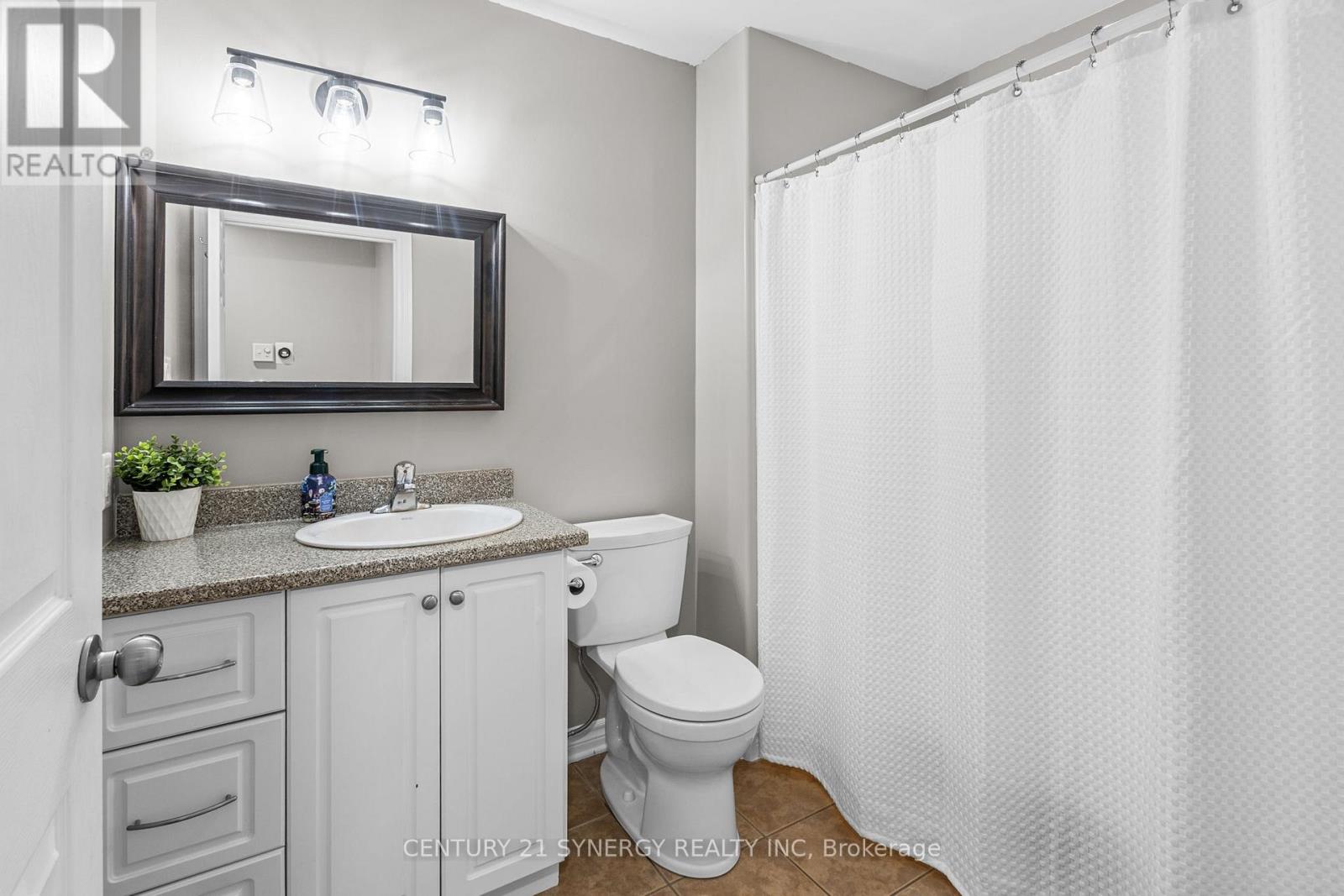 104 TEMPLETON COURT - 21