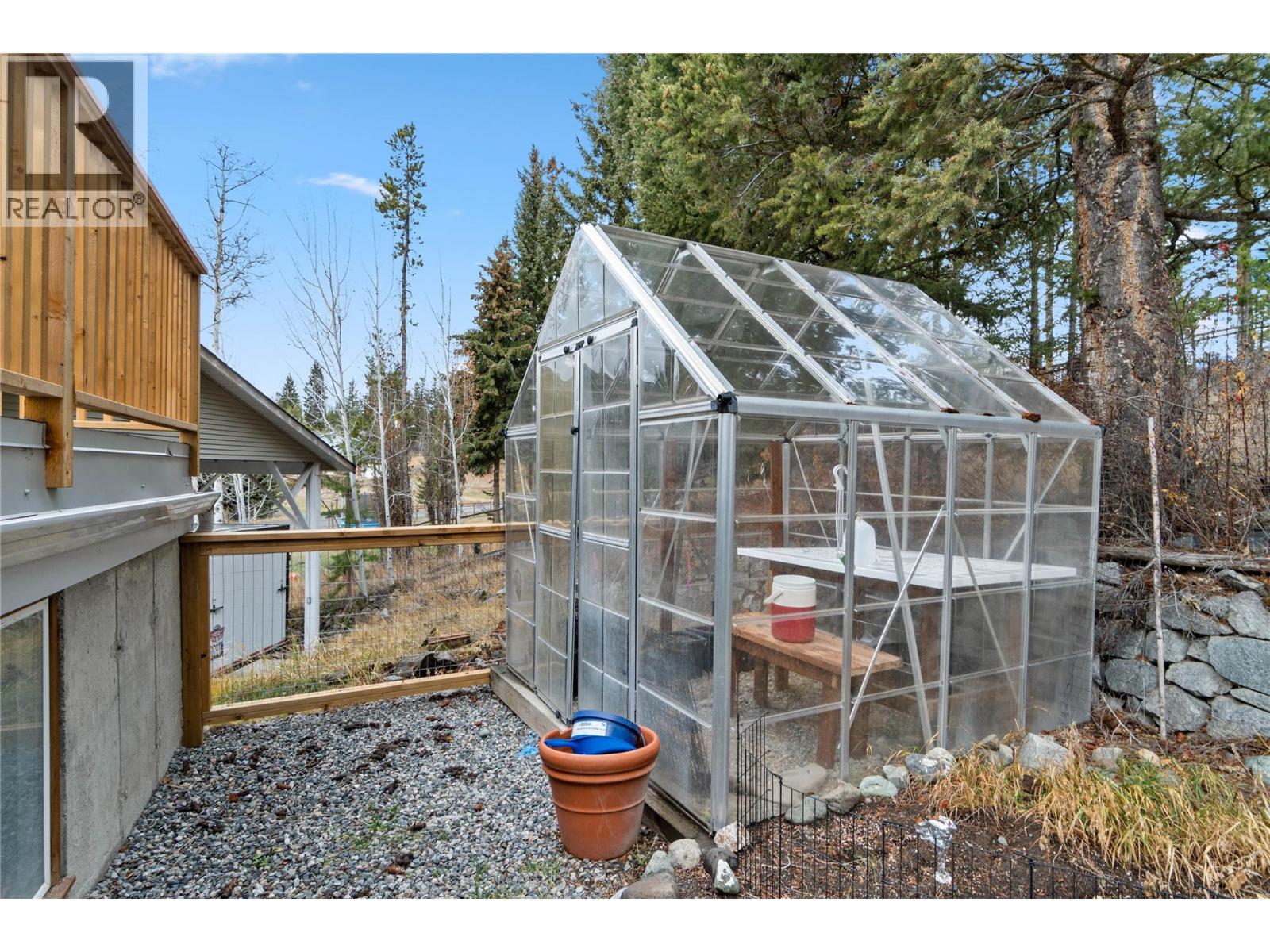 222 THRISSEL Place - 34