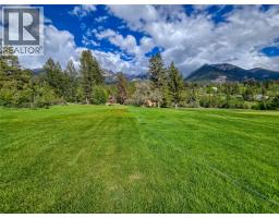 5060 Hot Springs Road, Fairmont Hot Springs, BC V0B1L1 Photo 15
