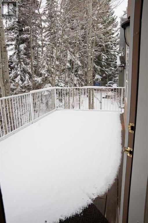 3 Strathridge Bay SW - 29
