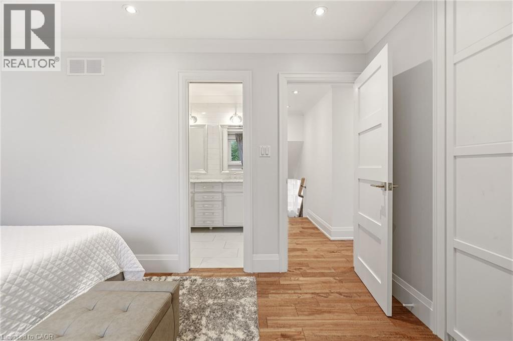 20 AUDUBON Street S - 23