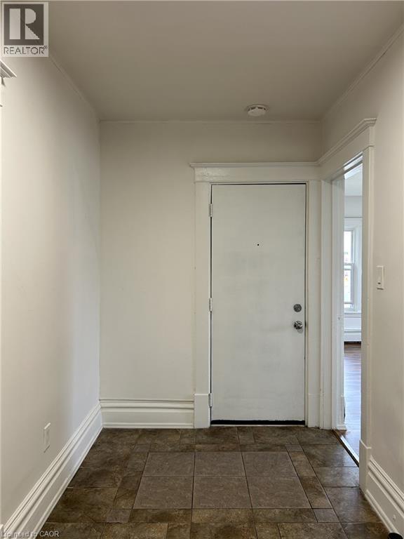 3 BALMORAL Avenue S Unit# 2, Hamilton, Ontario, L8M3J7 — Photo 13