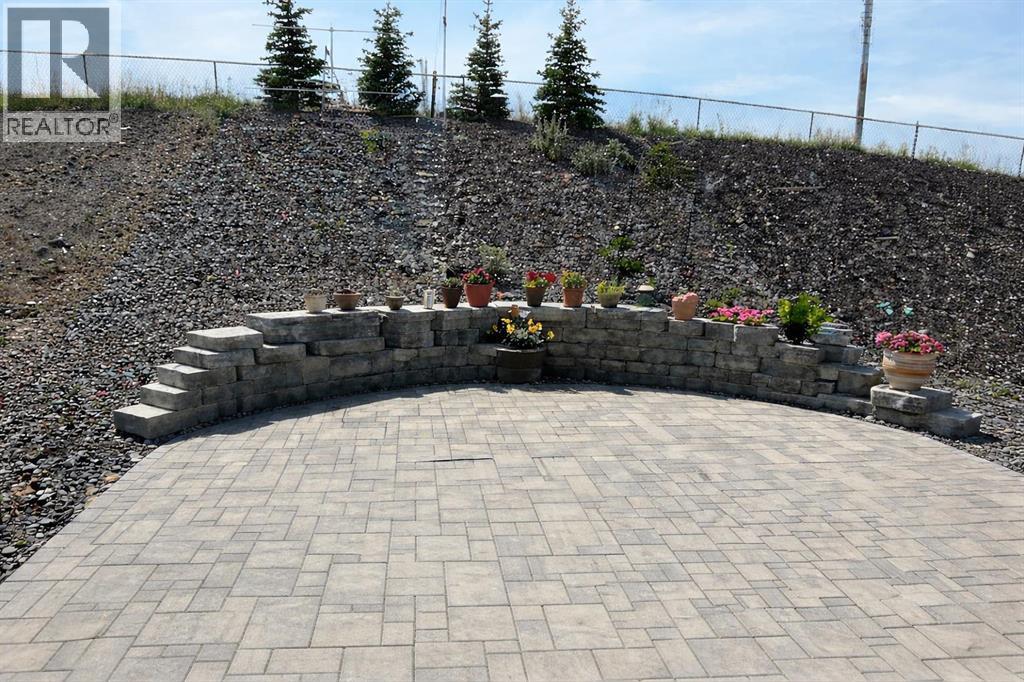 24 Willow Park Point, Cochrane